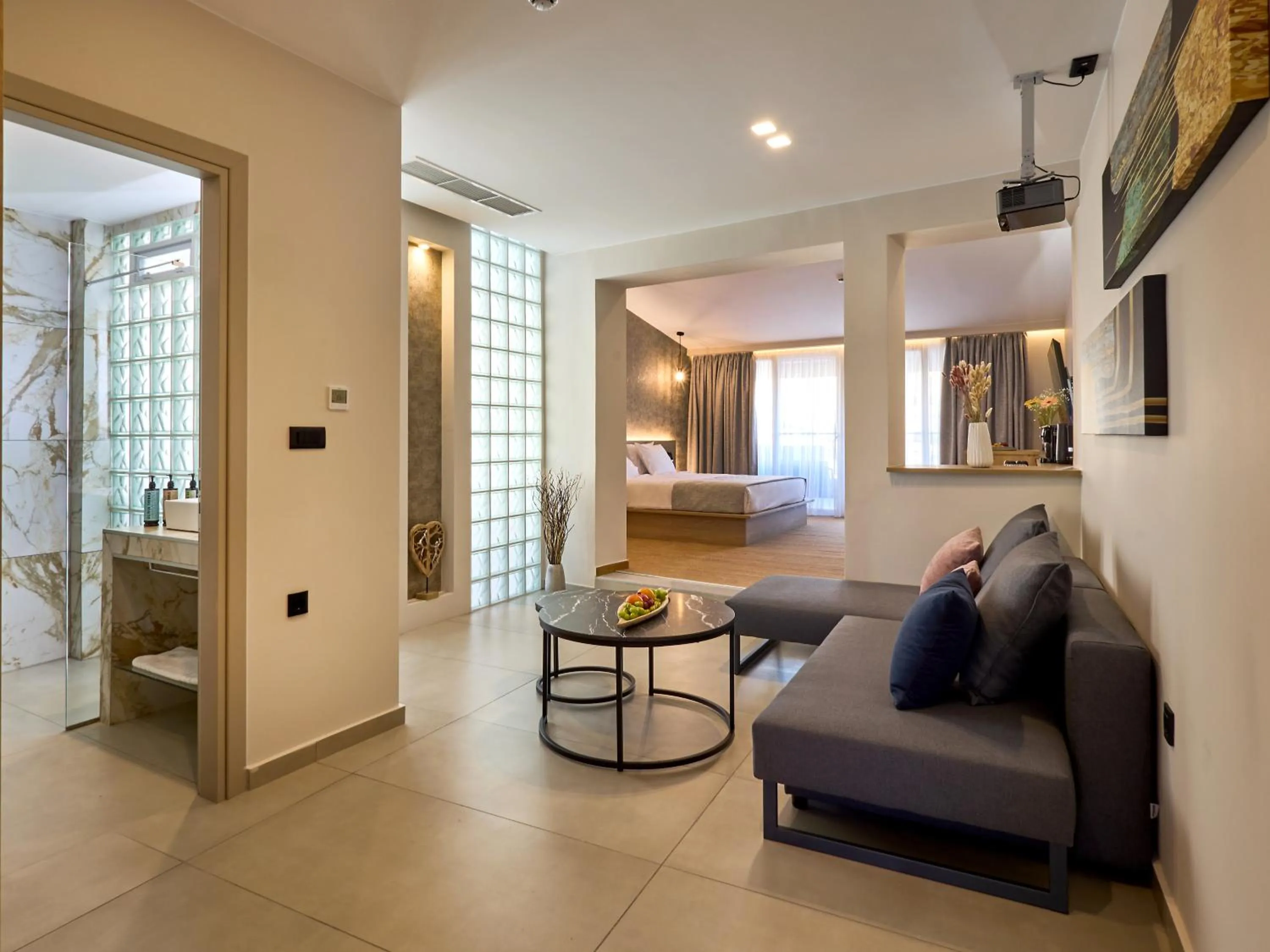 Photo of the whole room in Athens City Suites