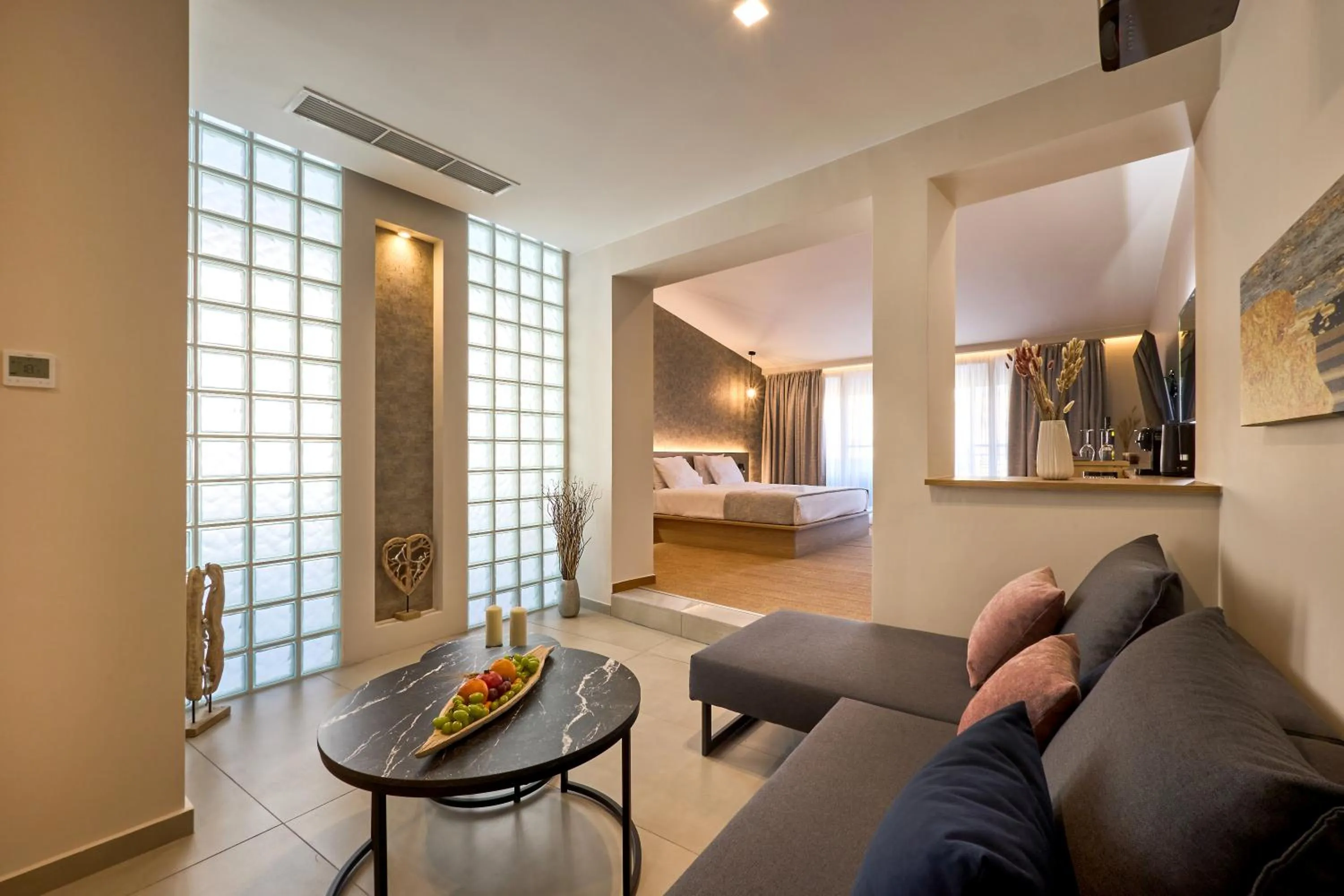 Living room in Athens City Suites