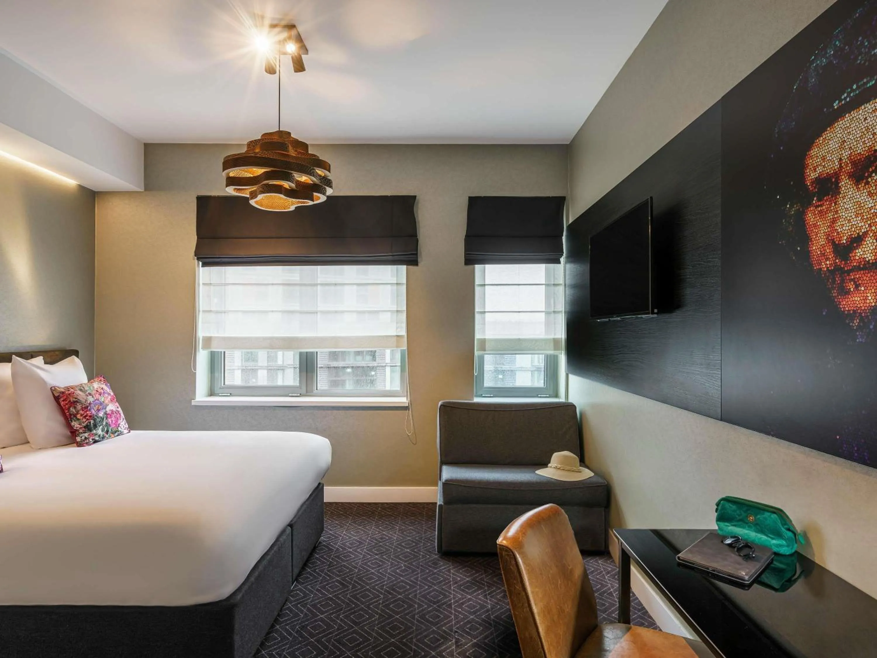 Bedroom, Bed in Mercure Amsterdam Sloterdijk Station