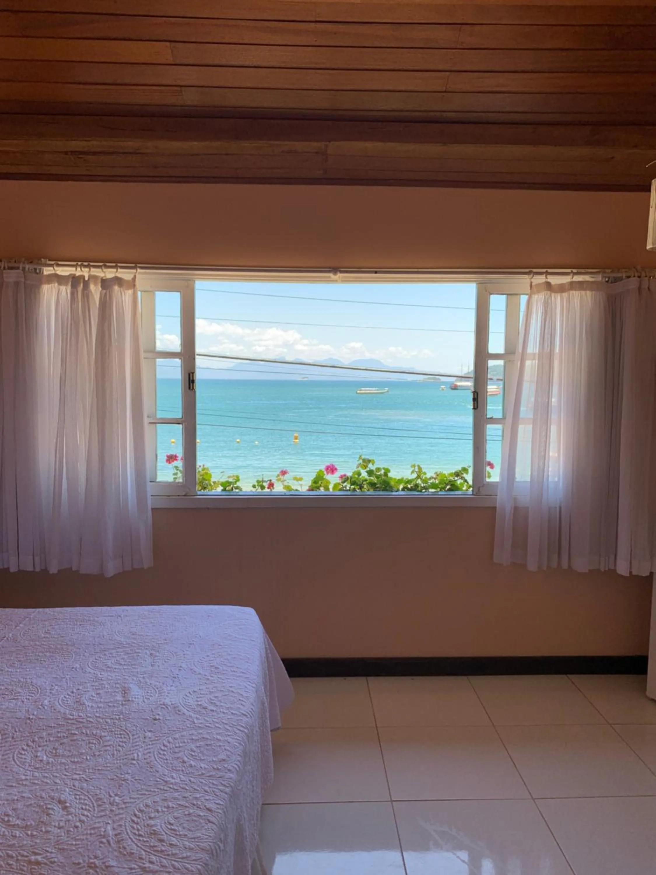 Sea view, Bed in Pousada Solar da Praia