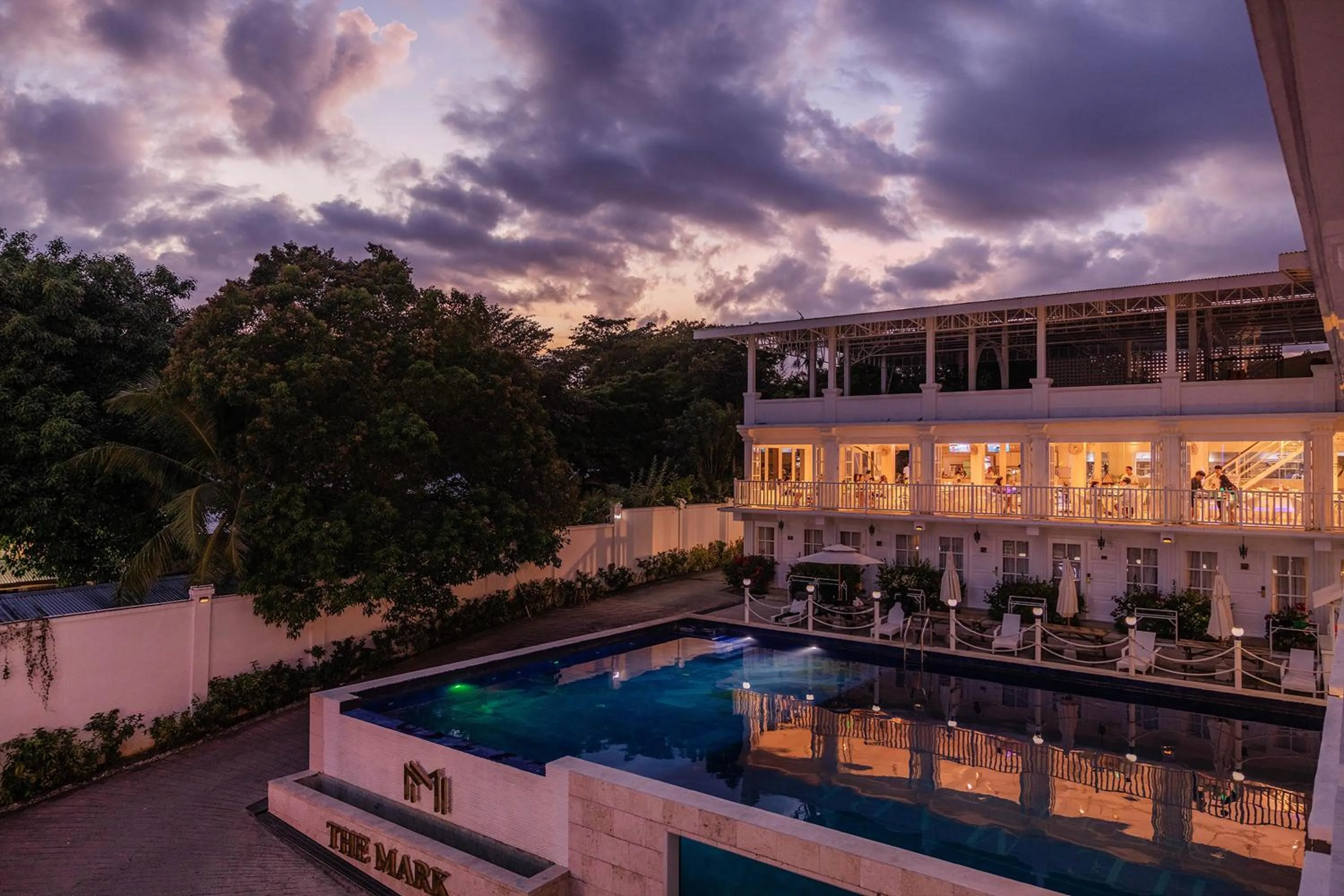 Swimming pool in The Mark Resort Cebu