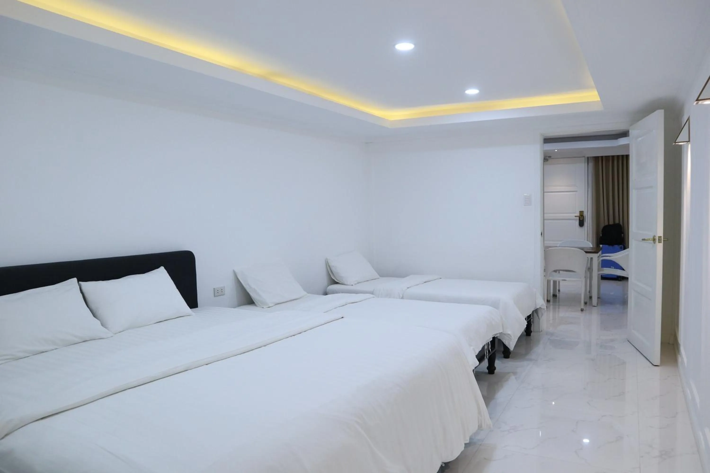 Bedroom, Bed in The Mark Resort Cebu