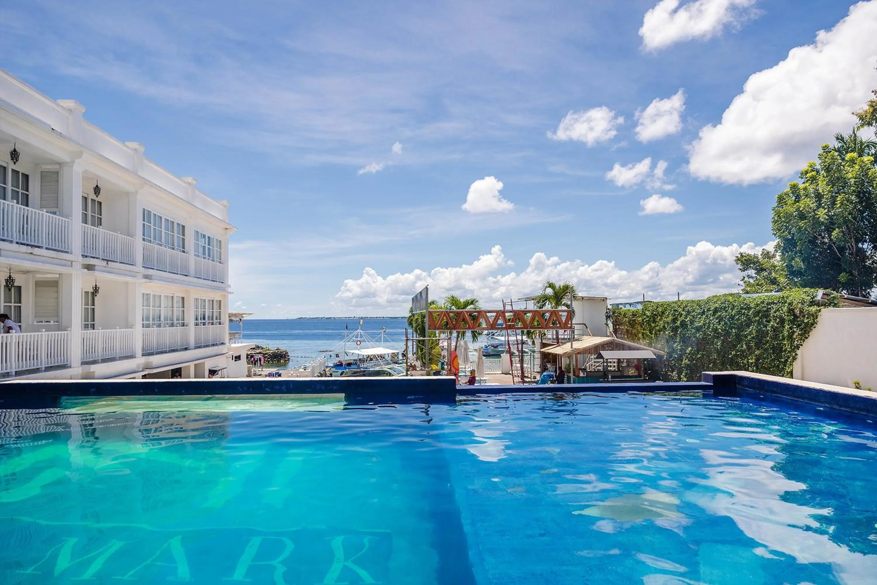 Swimming pool in The Mark Resort Cebu