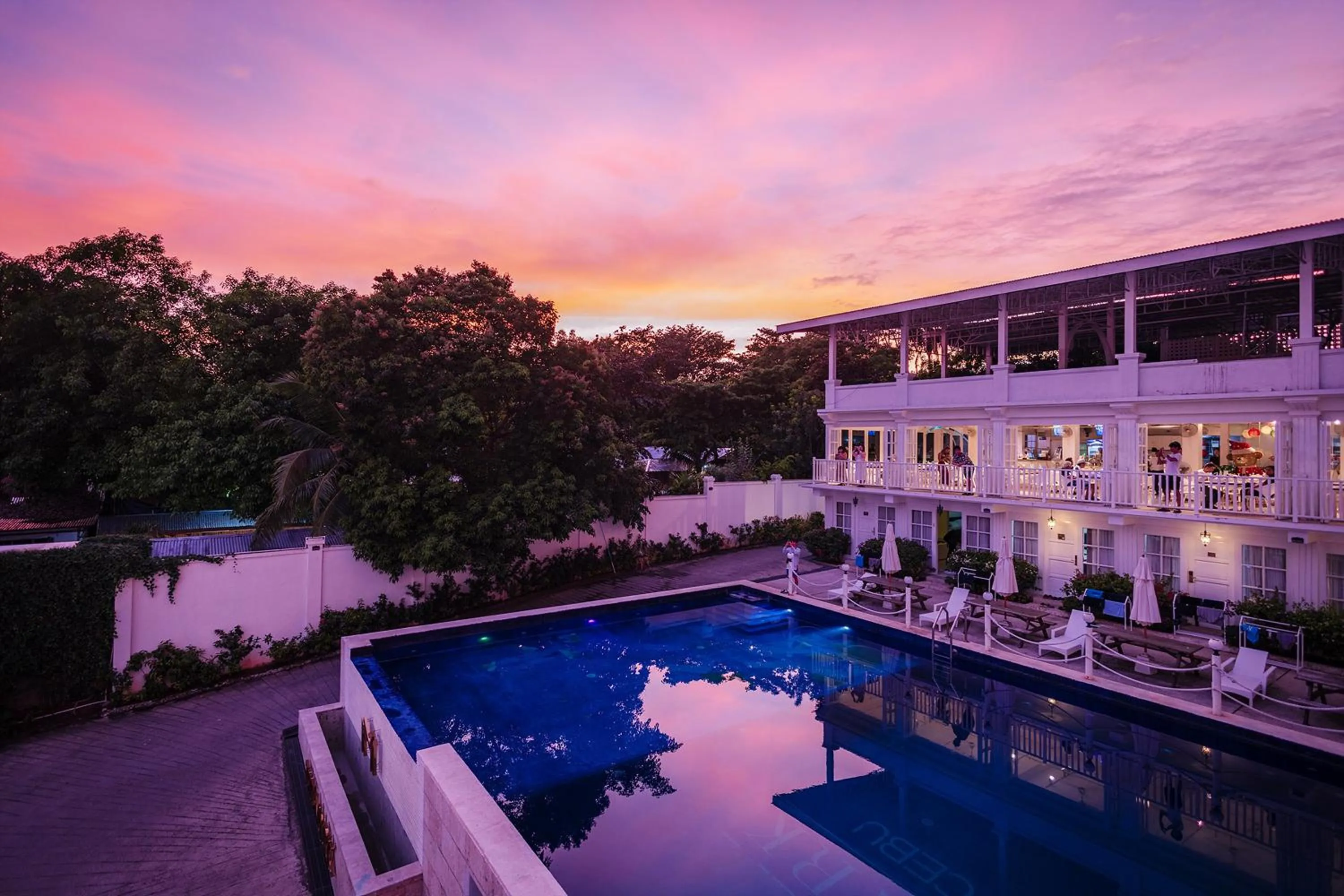 Property building in The Mark Resort Cebu