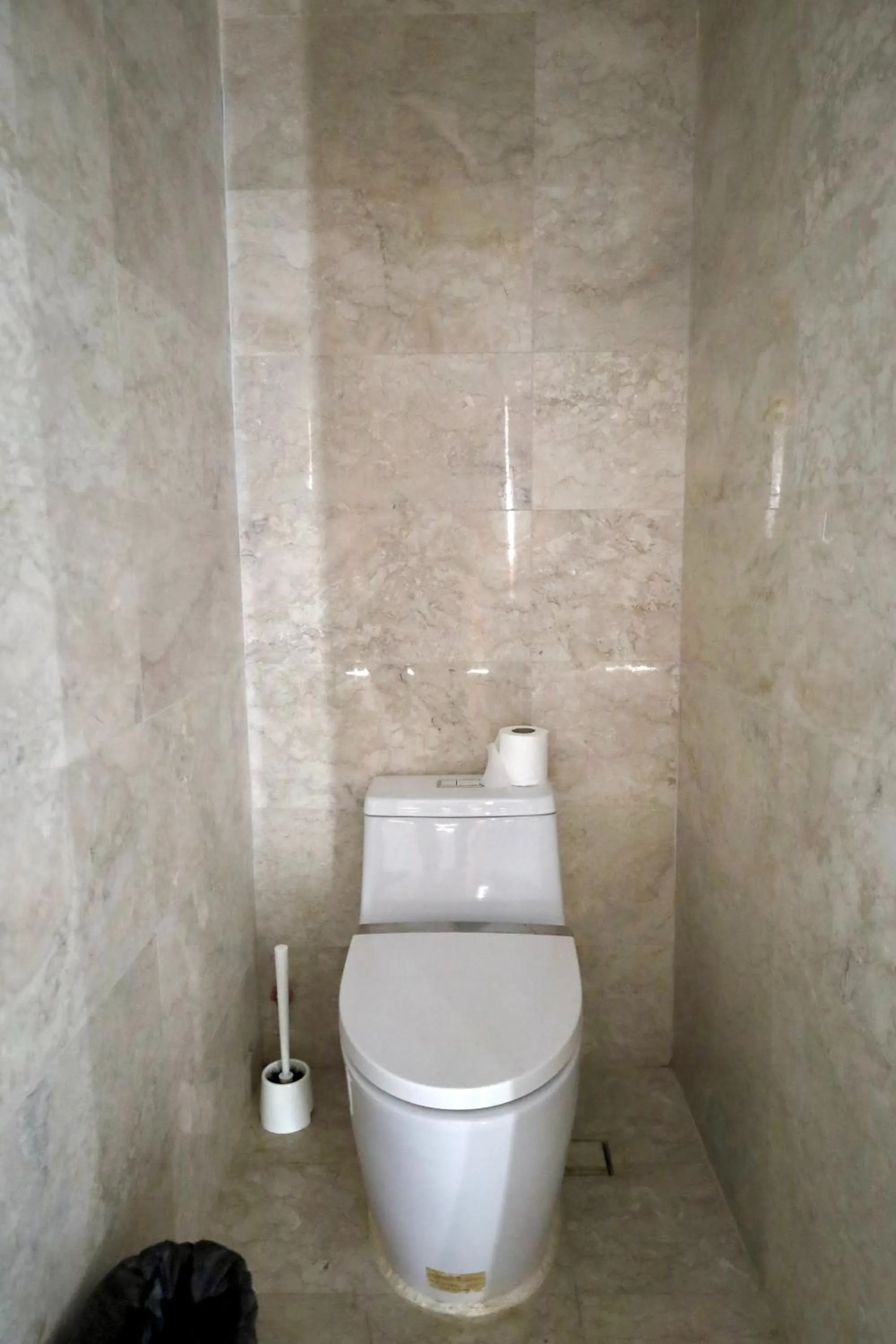 Toilet in The Mark Resort Cebu