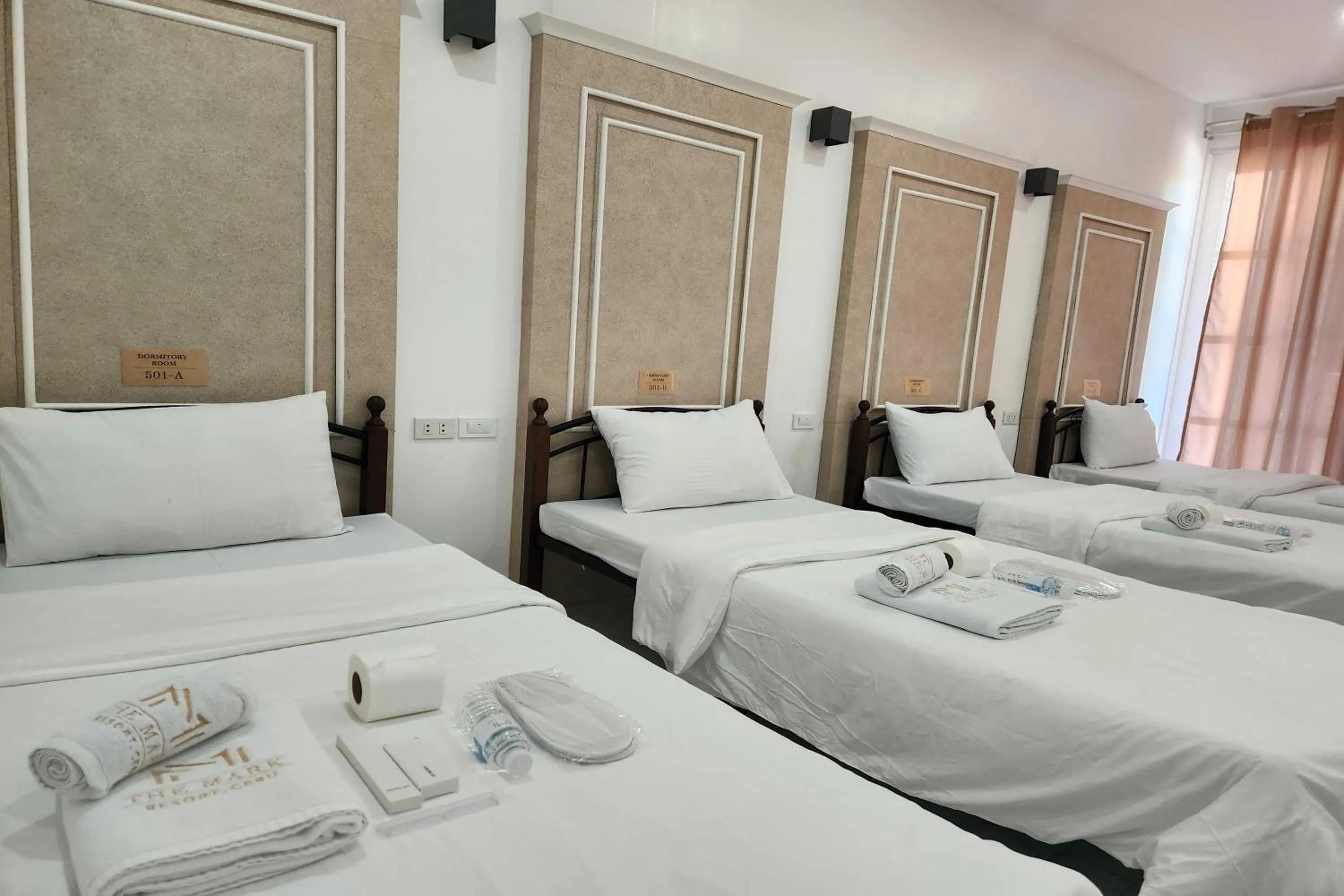 Bedroom, Bed in The Mark Resort Cebu