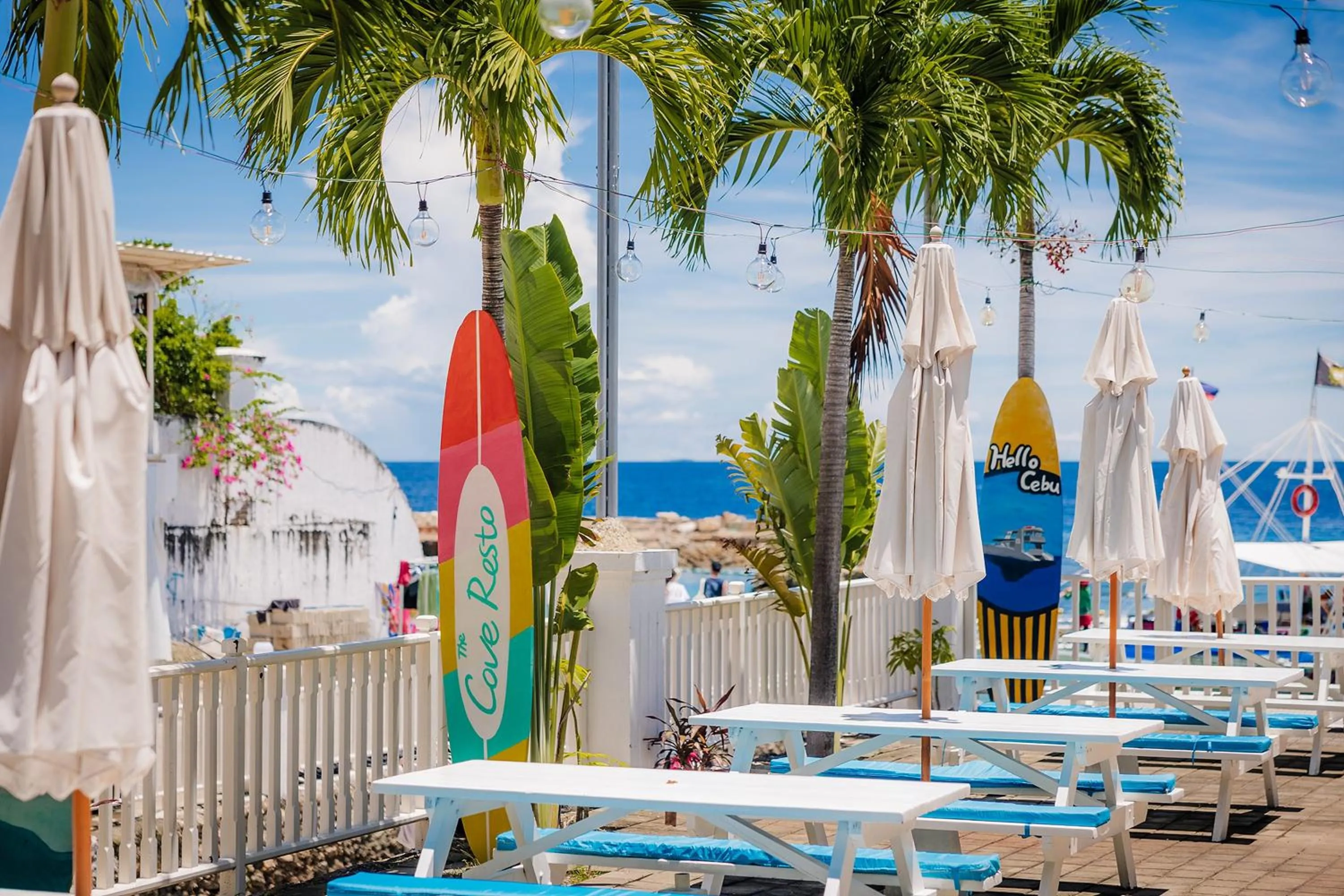 sunbed in The Mark Resort Cebu