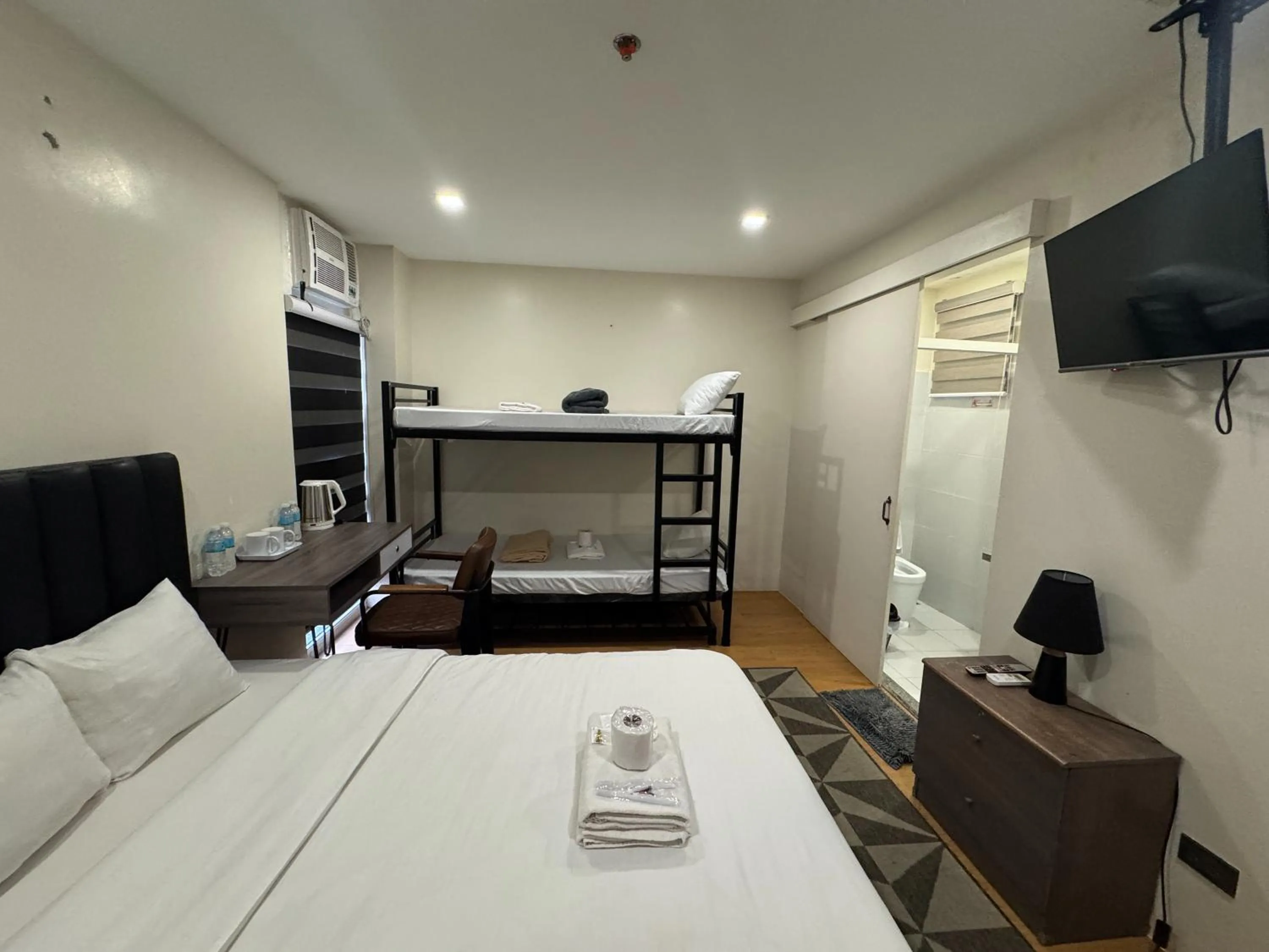 Bed in The Circuit Manor Hotel near Ayala Malls Circuit