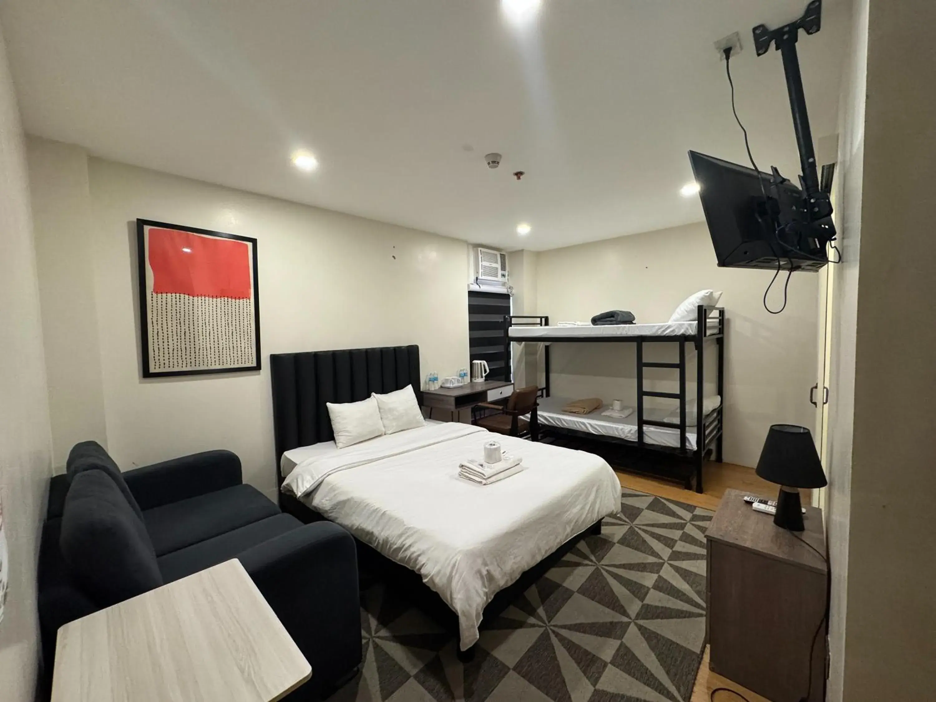 The Circuit Manor Hotel near Ayala Malls Circuit The Circuit Manor Hotel near Ayala Malls Circuit