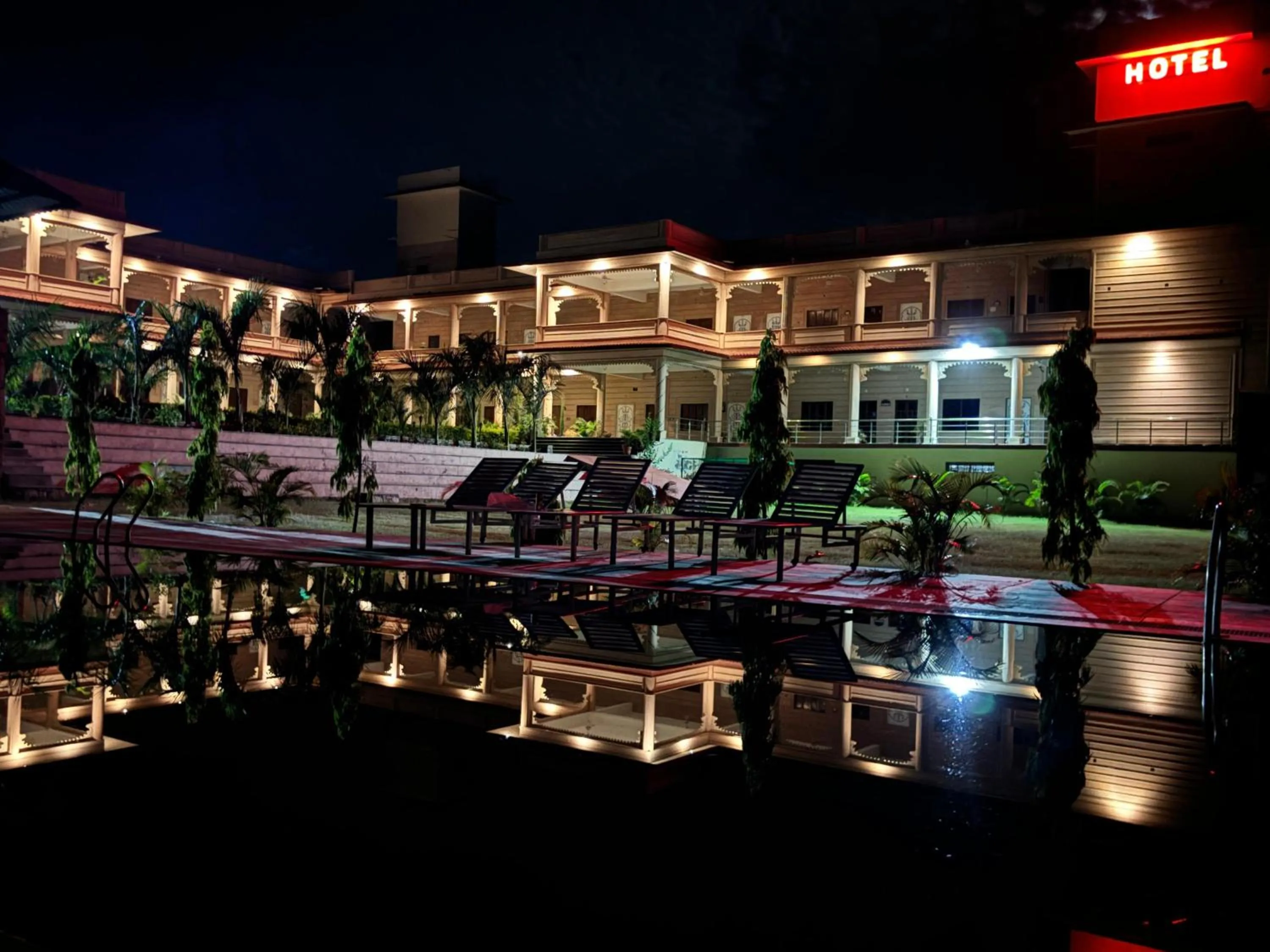 Jai Niwas Palace Resort