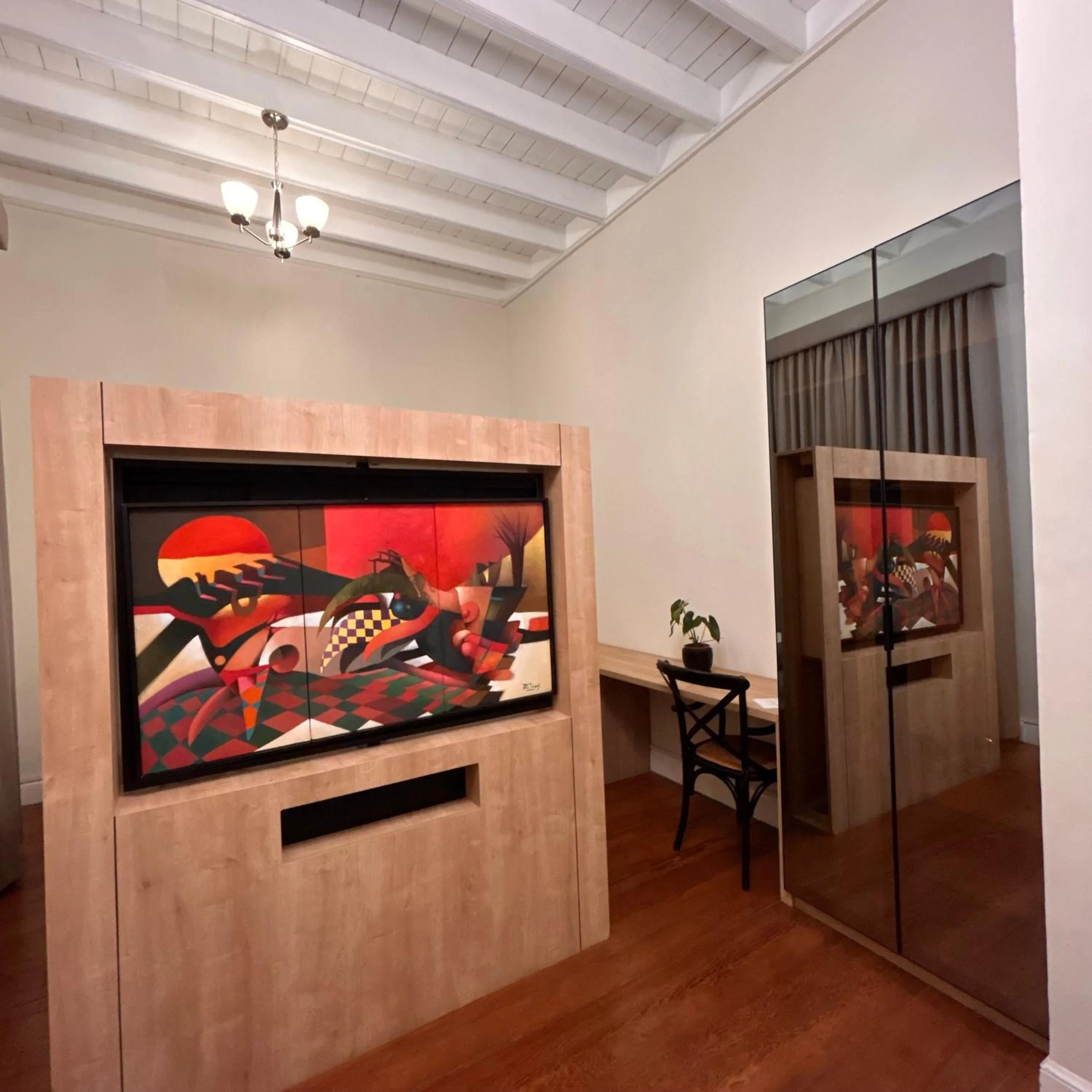 TV and multimedia in Andara Boutique Hotel