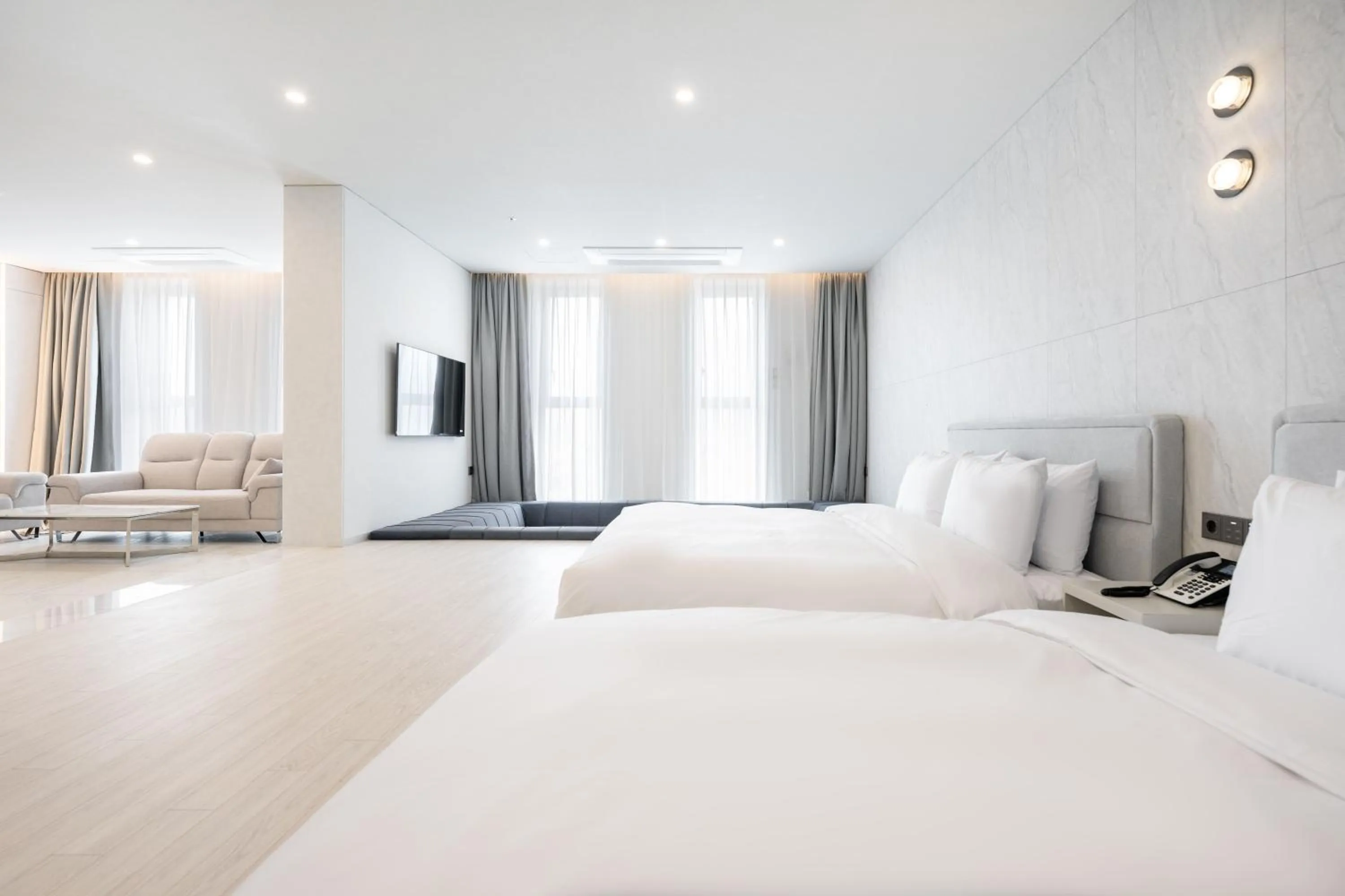 TV and multimedia, Bed in Gyeongju city hotel