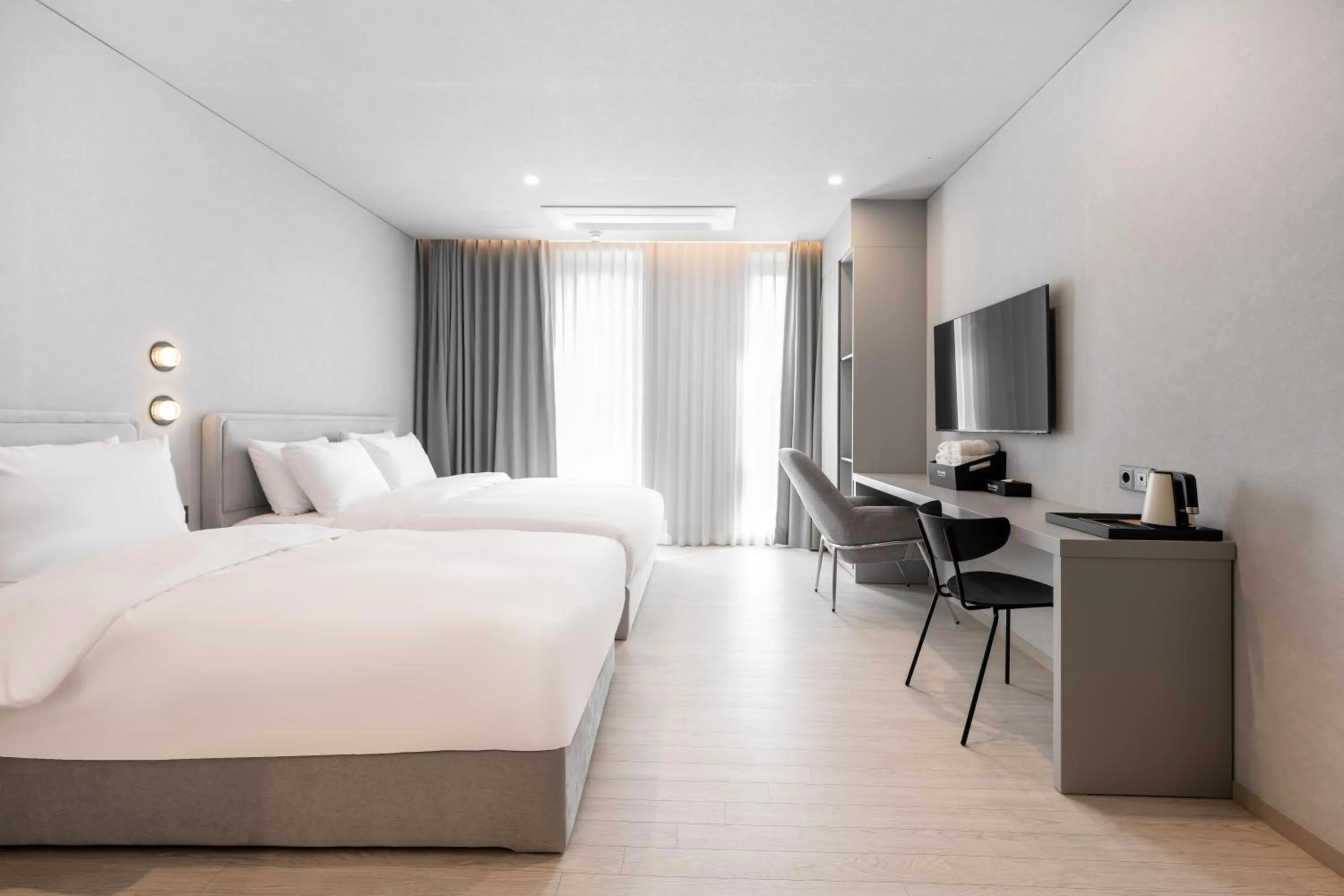 Bedroom, Bed in Gyeongju city hotel