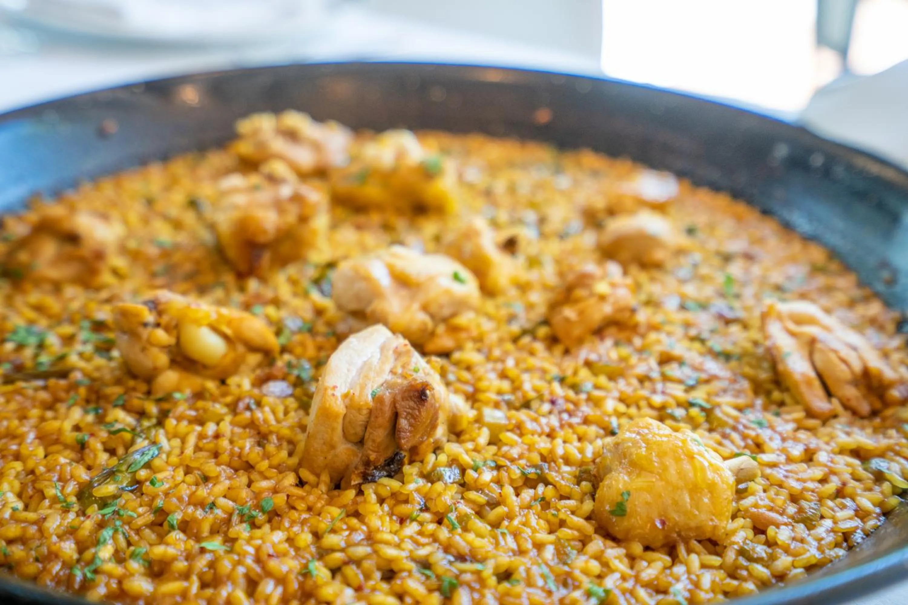 Restaurant/places to eat in Hotel Torres de Somo