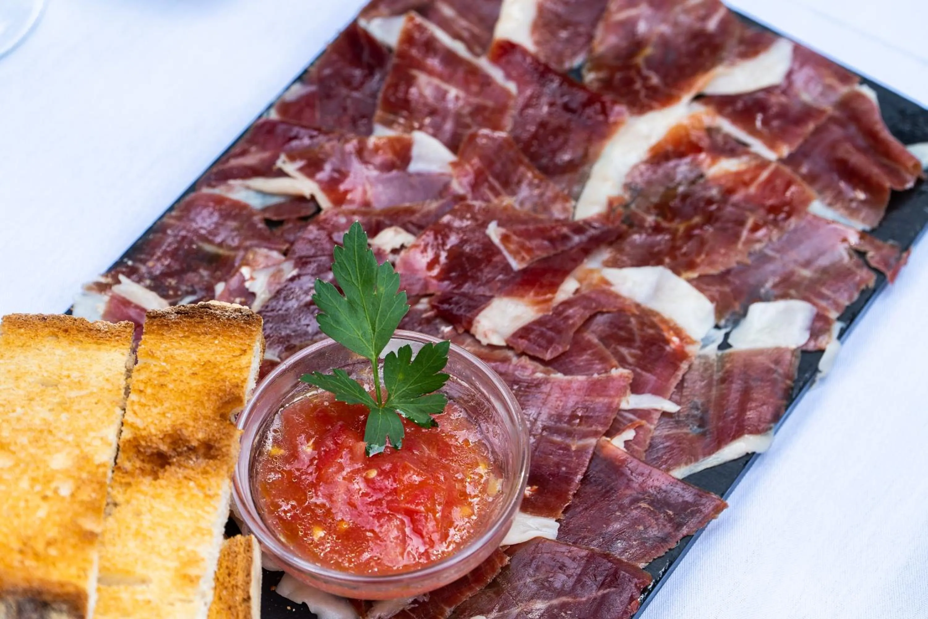 Food and drinks in Hotel Torres de Somo