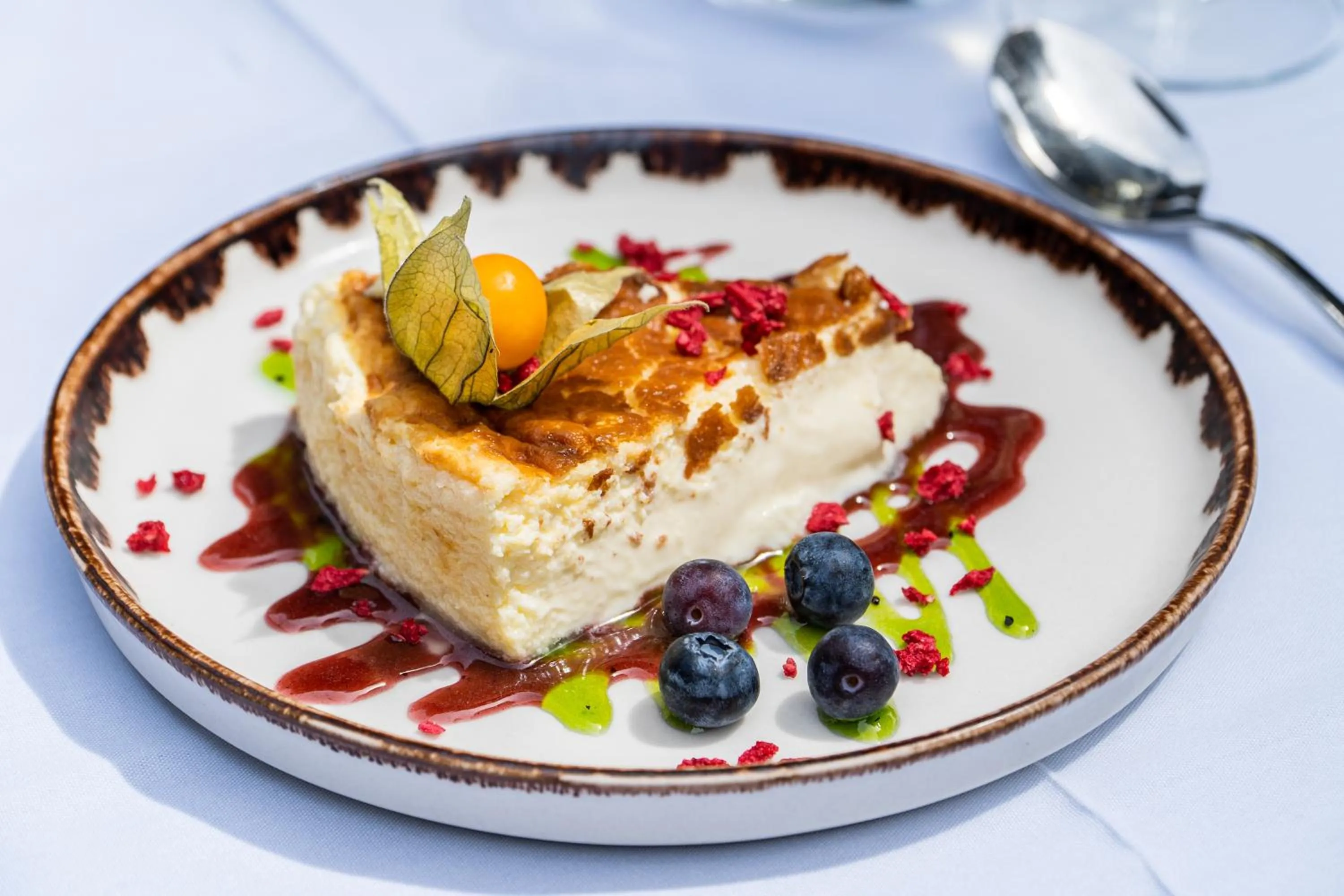 Restaurant/places to eat in Hotel Torres de Somo