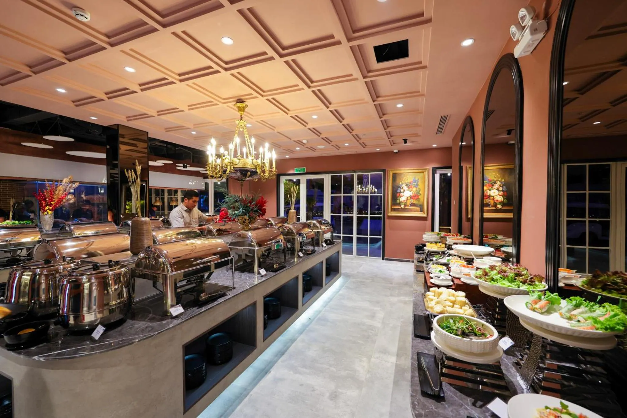 Restaurant/places to eat in Times Corner Amalfi Hotel