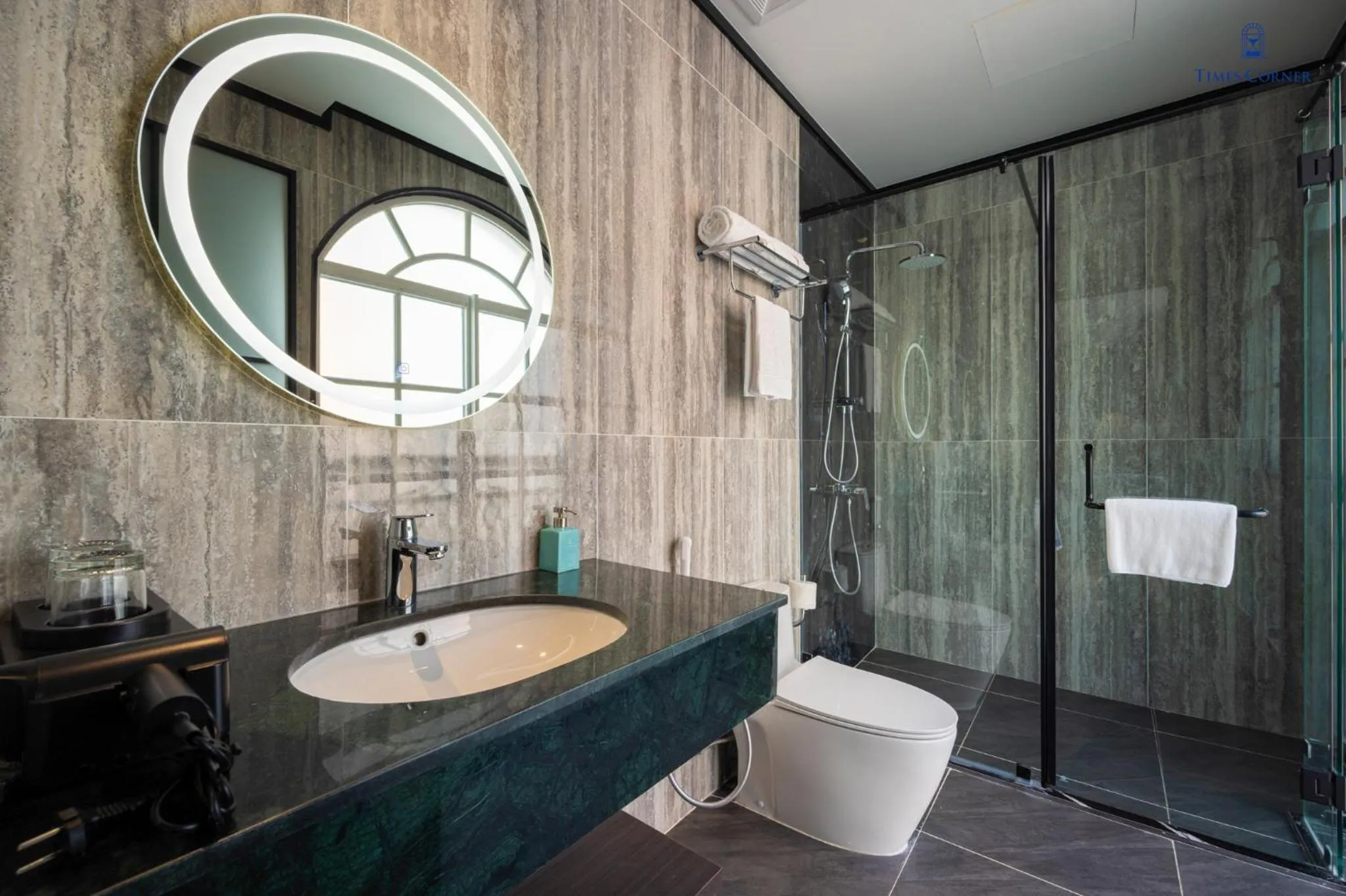 Bathroom in Times Corner Amalfi Hotel