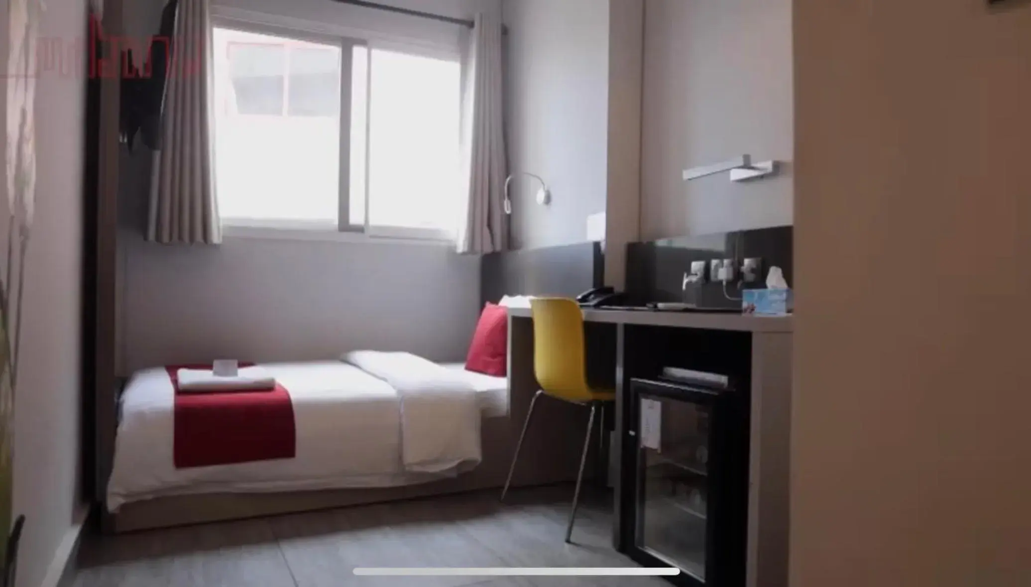 Single Room - single occupancy in Urbano Hotel Single Room - single occupancy in Urbano Hotel