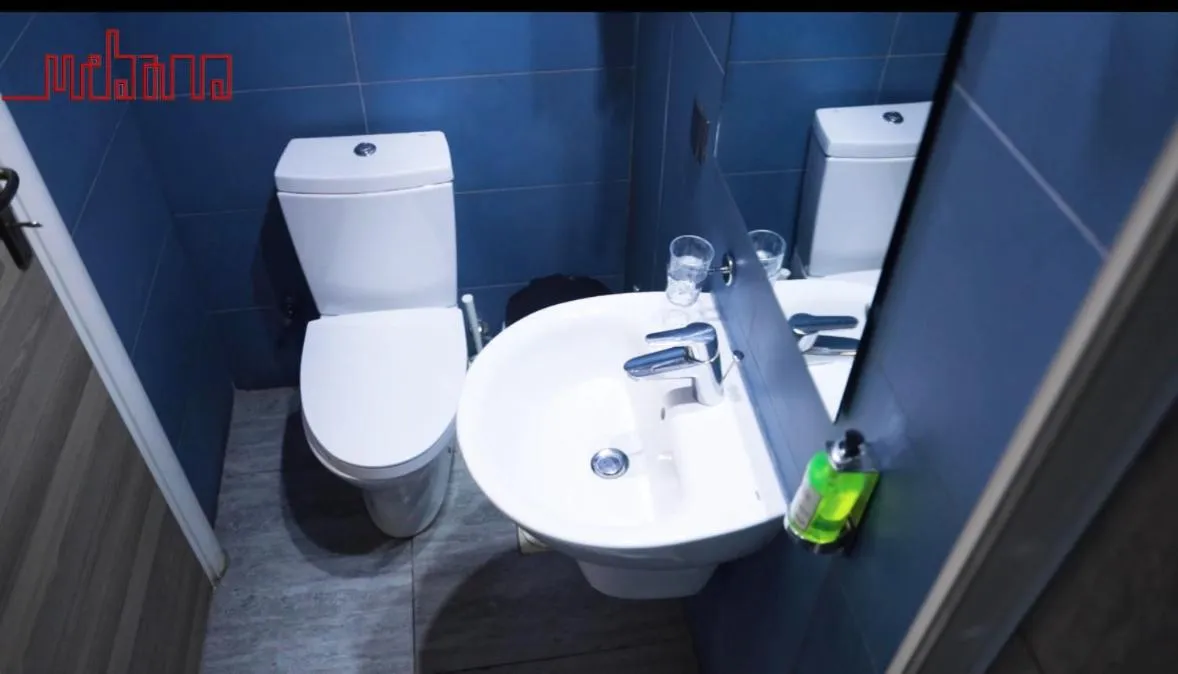 Toilet in Urbano Hotel