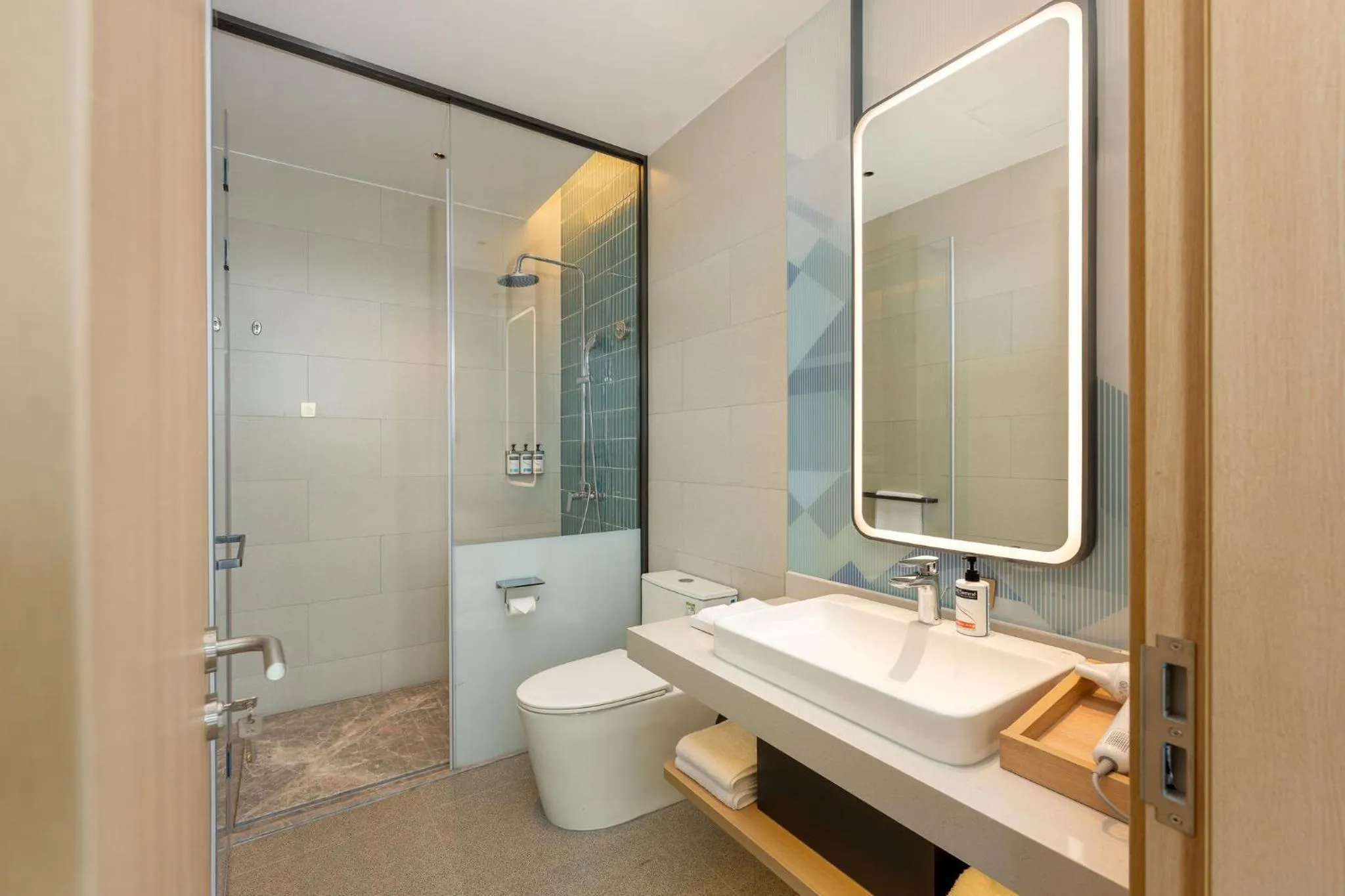 Bathroom in Holiday Inn Express Shanghai Hongqiao CBD by IHG