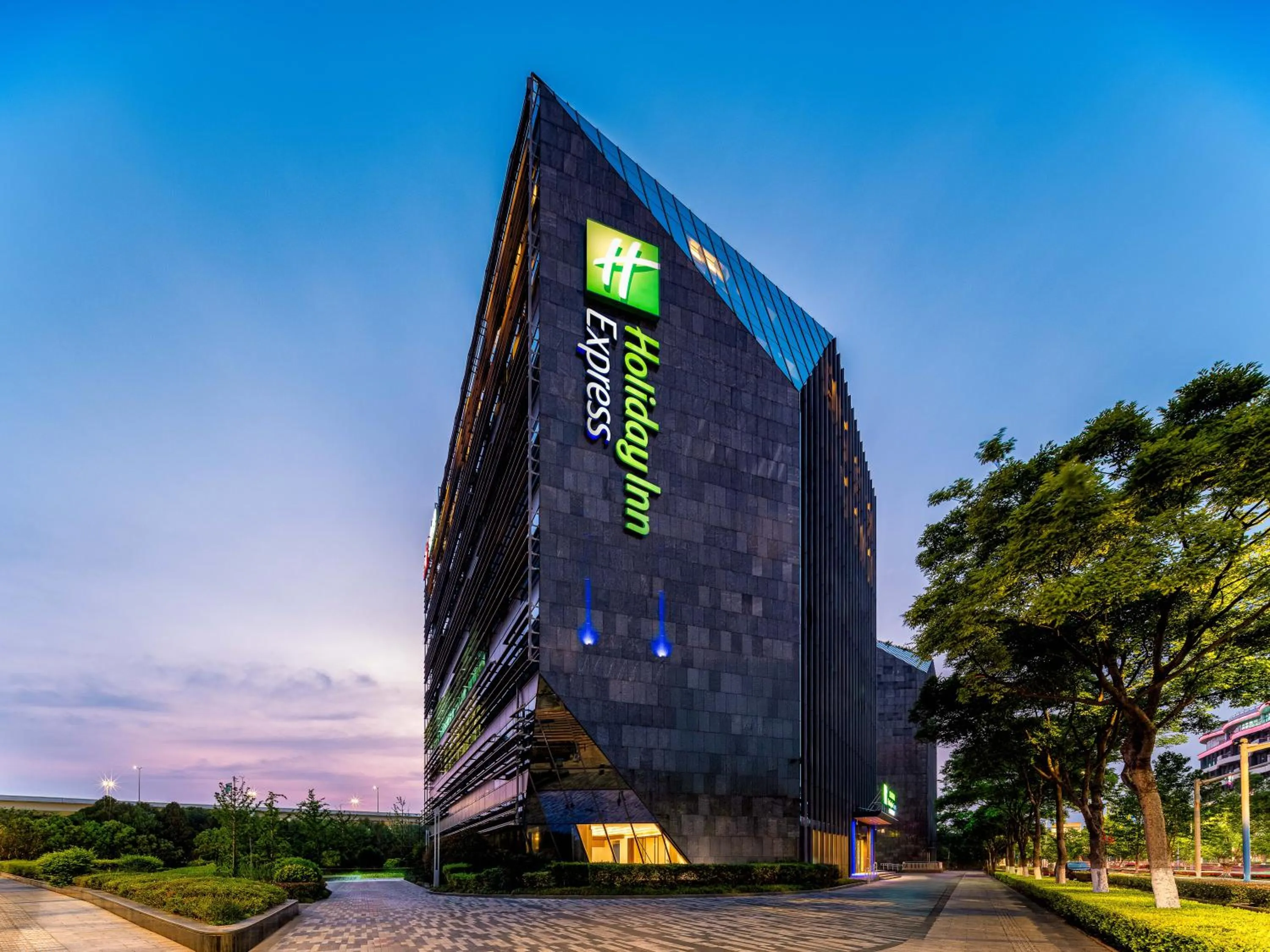 Property building in Holiday Inn Express Shanghai Hongqiao CBD by IHG