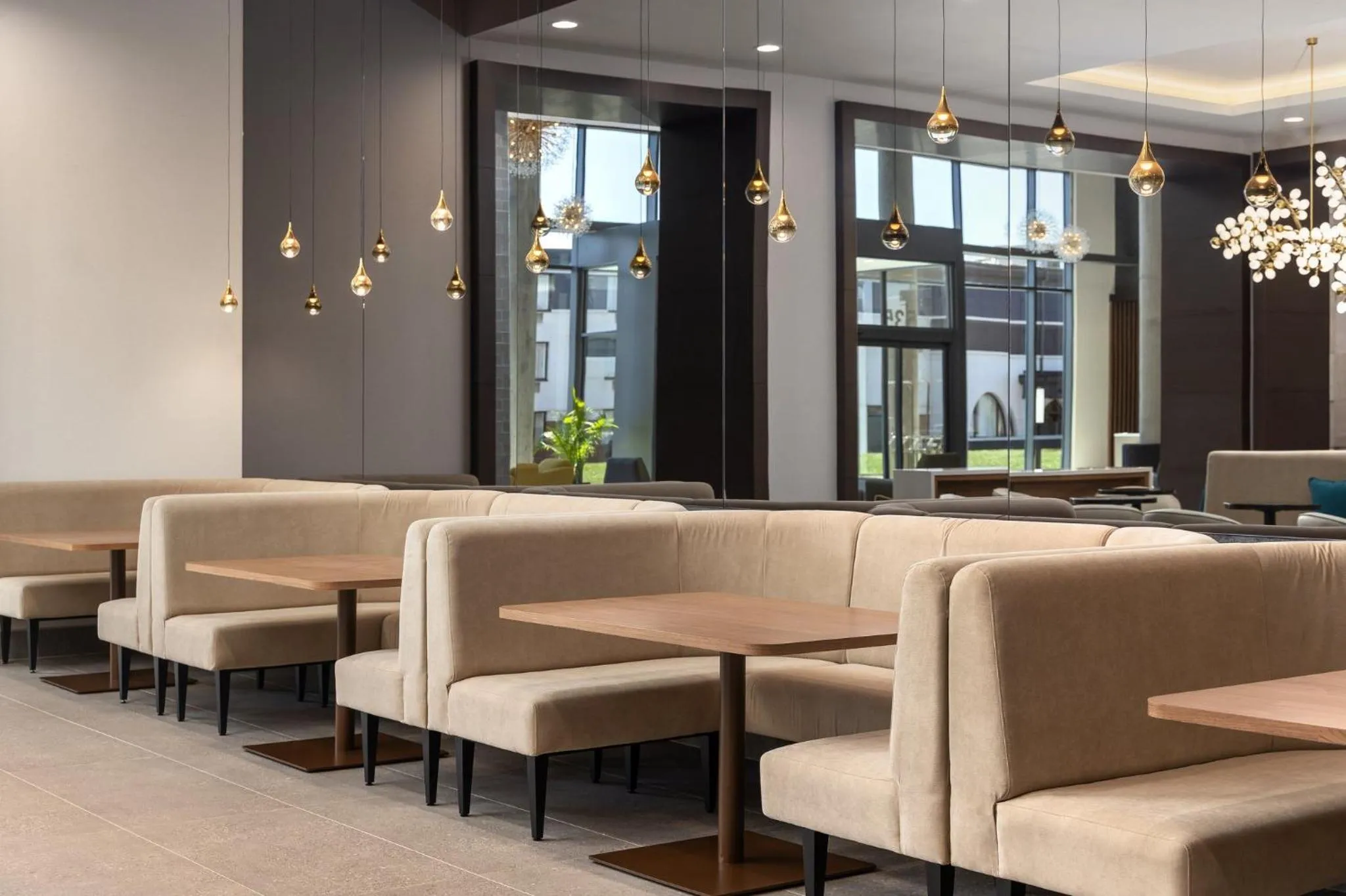 Breakfast in Staybridge Suites Montreal Airport - St-Laurent by IHG