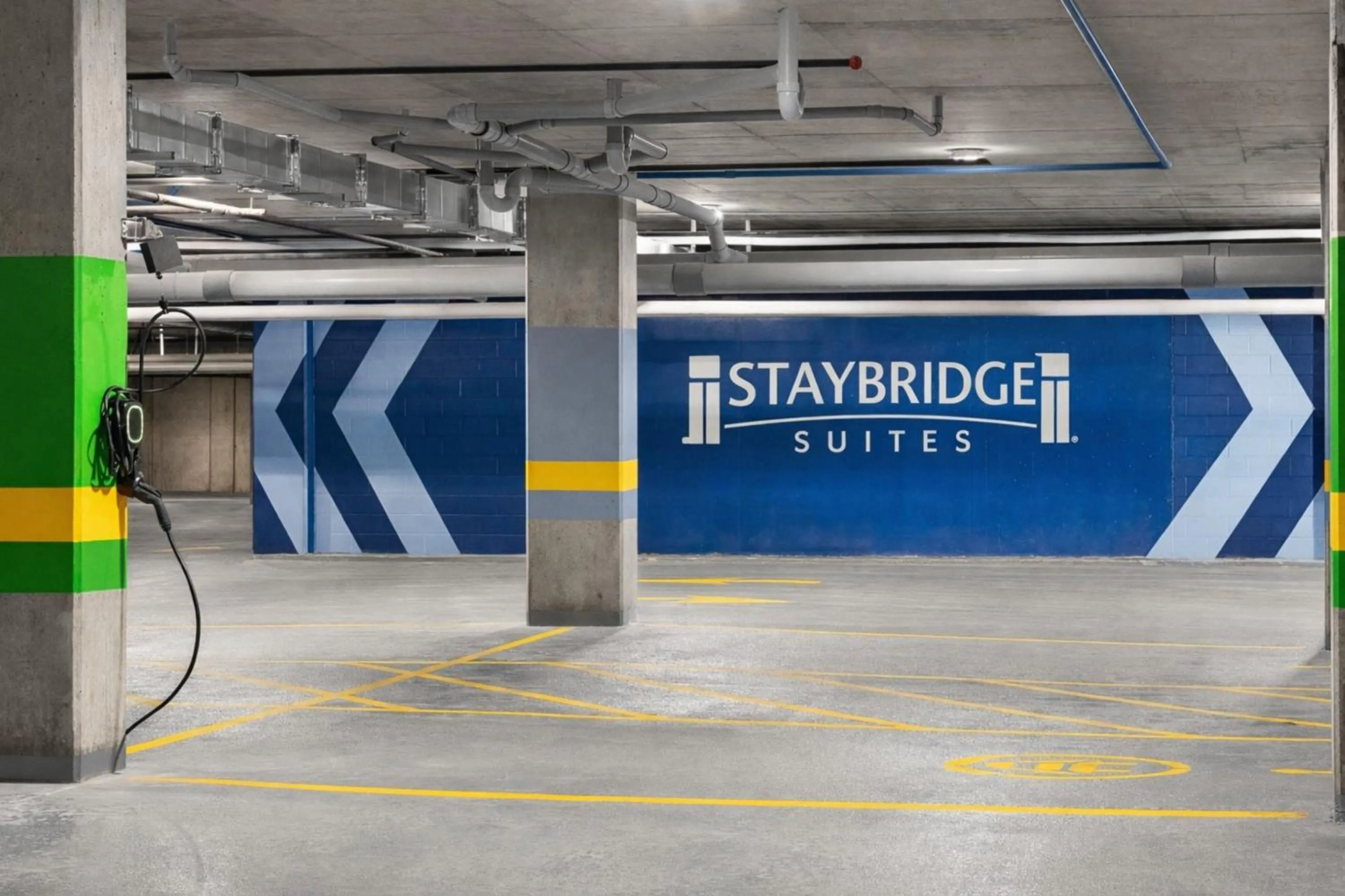 Lobby or reception in Staybridge Suites Montreal Airport - St-Laurent by IHG