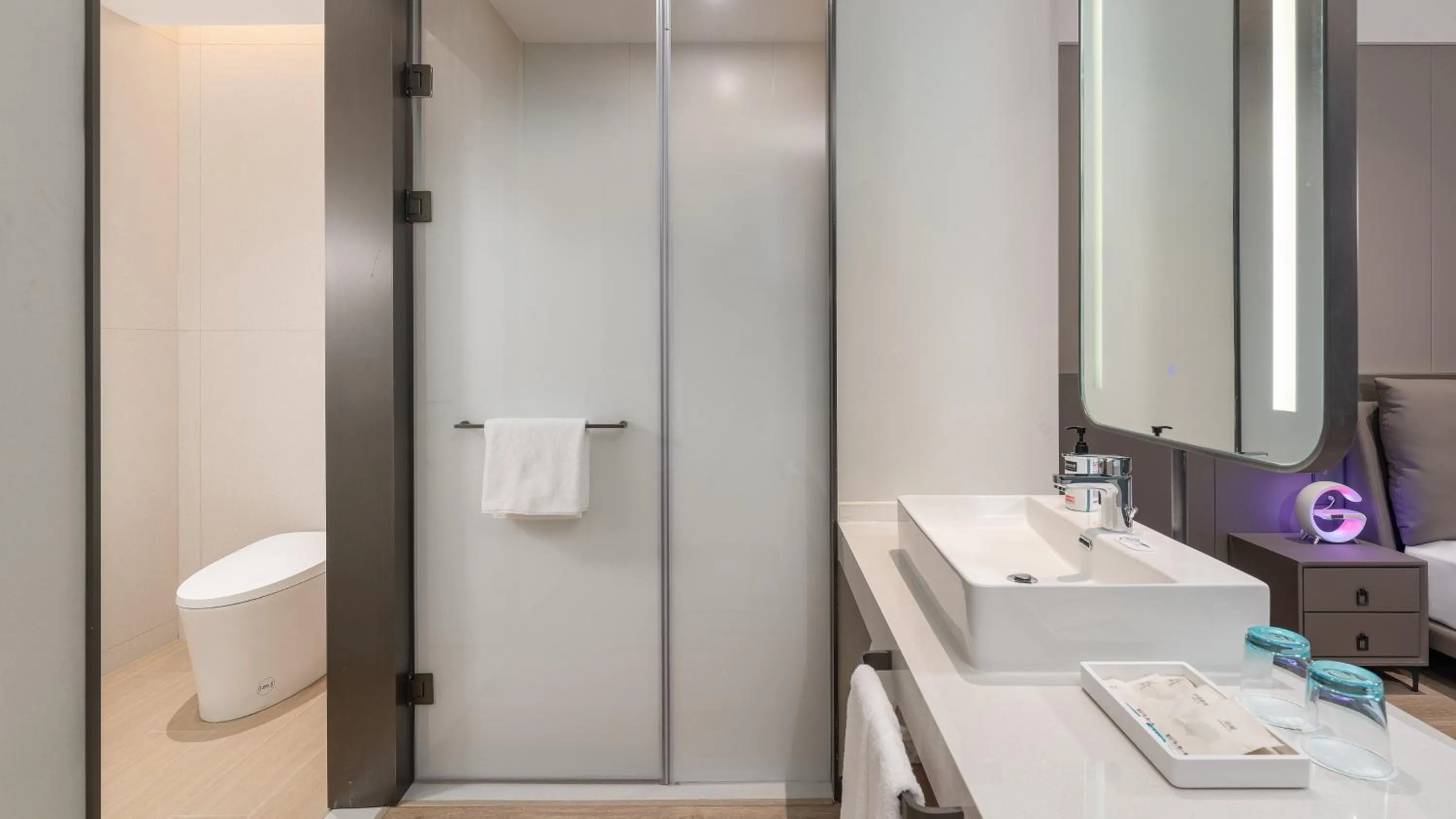 Bathroom in Holiday Inn Express Yangzhou Grand Canal Theatre