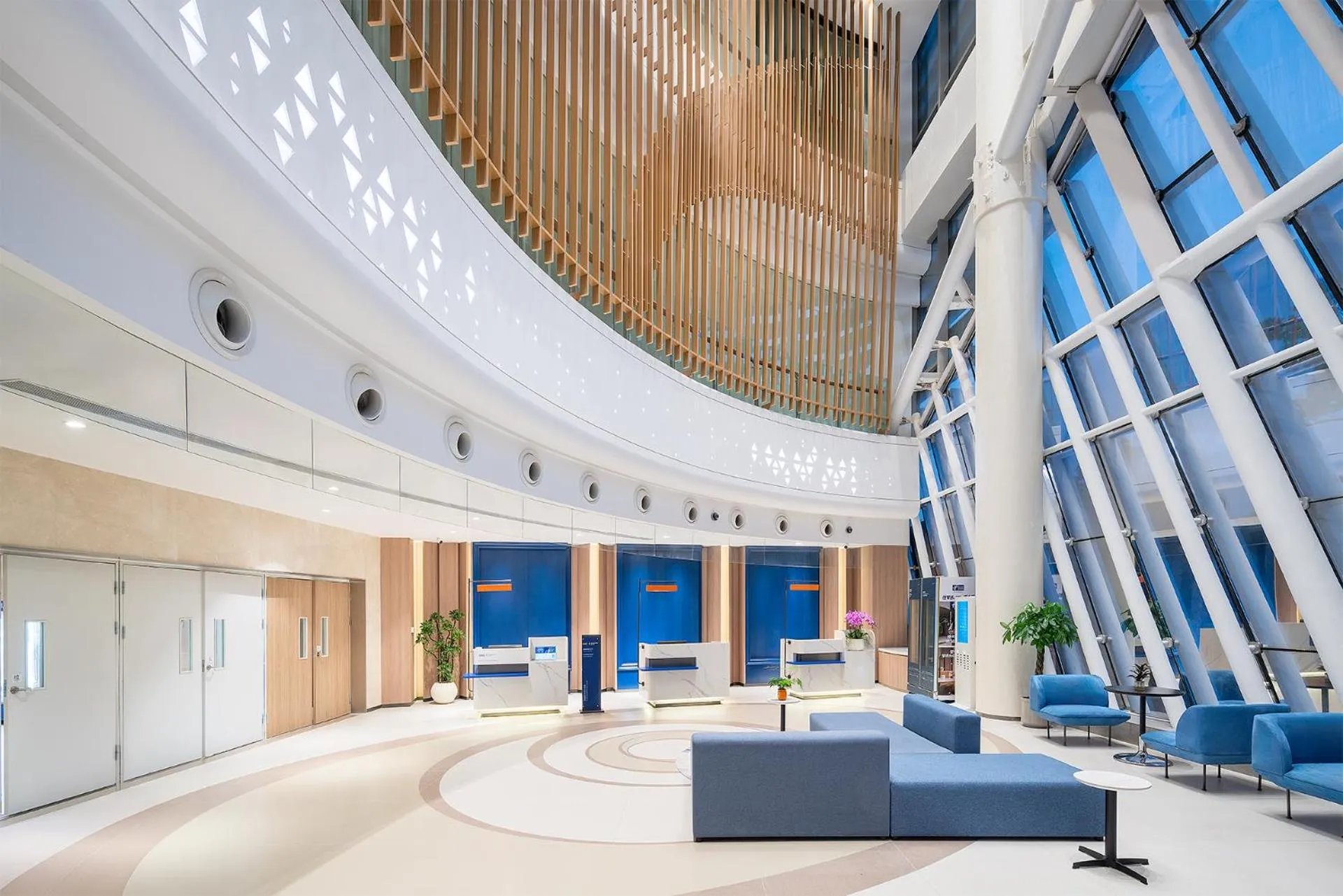 Lobby or reception in Holiday Inn Express Yangzhou Grand Canal Theatre