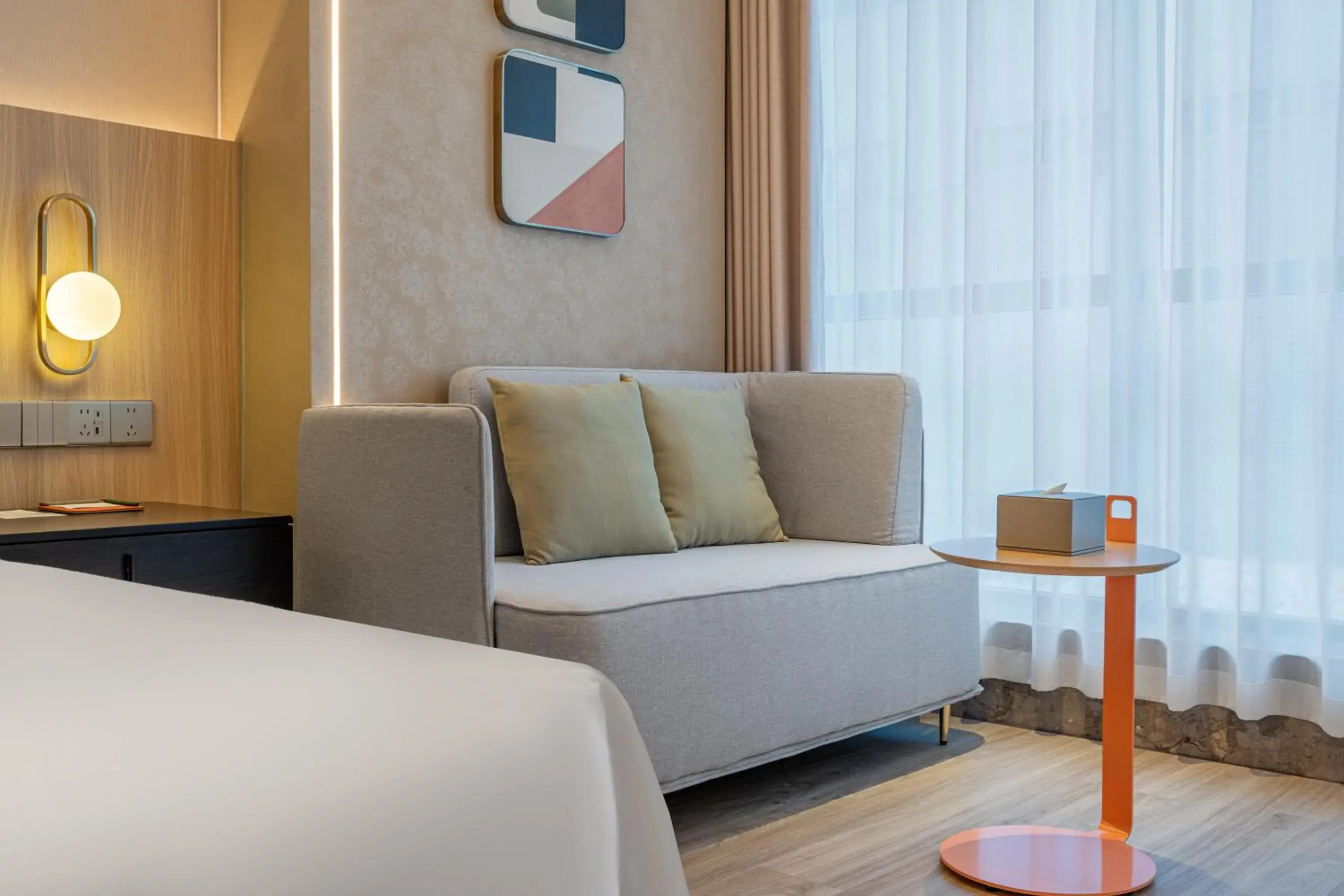 Premium King Room - Disability Access in EVEN Hotel Hangzhou Yintai City by IHG Premium King Room - Disability Access in EVEN Hotel Hangzhou Yintai City by IHG
