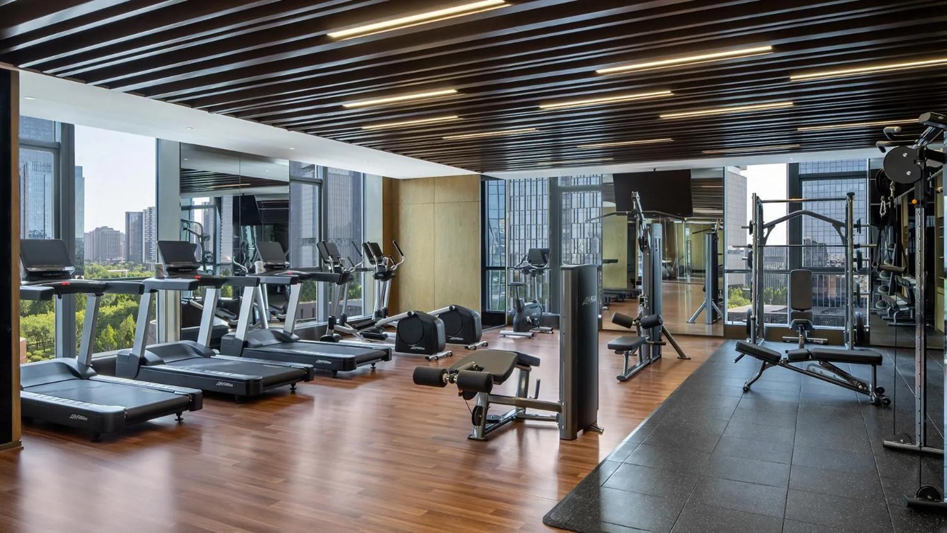 Fitness centre/facilities in InterContinental Hotels Zhengzhou Zhengdong