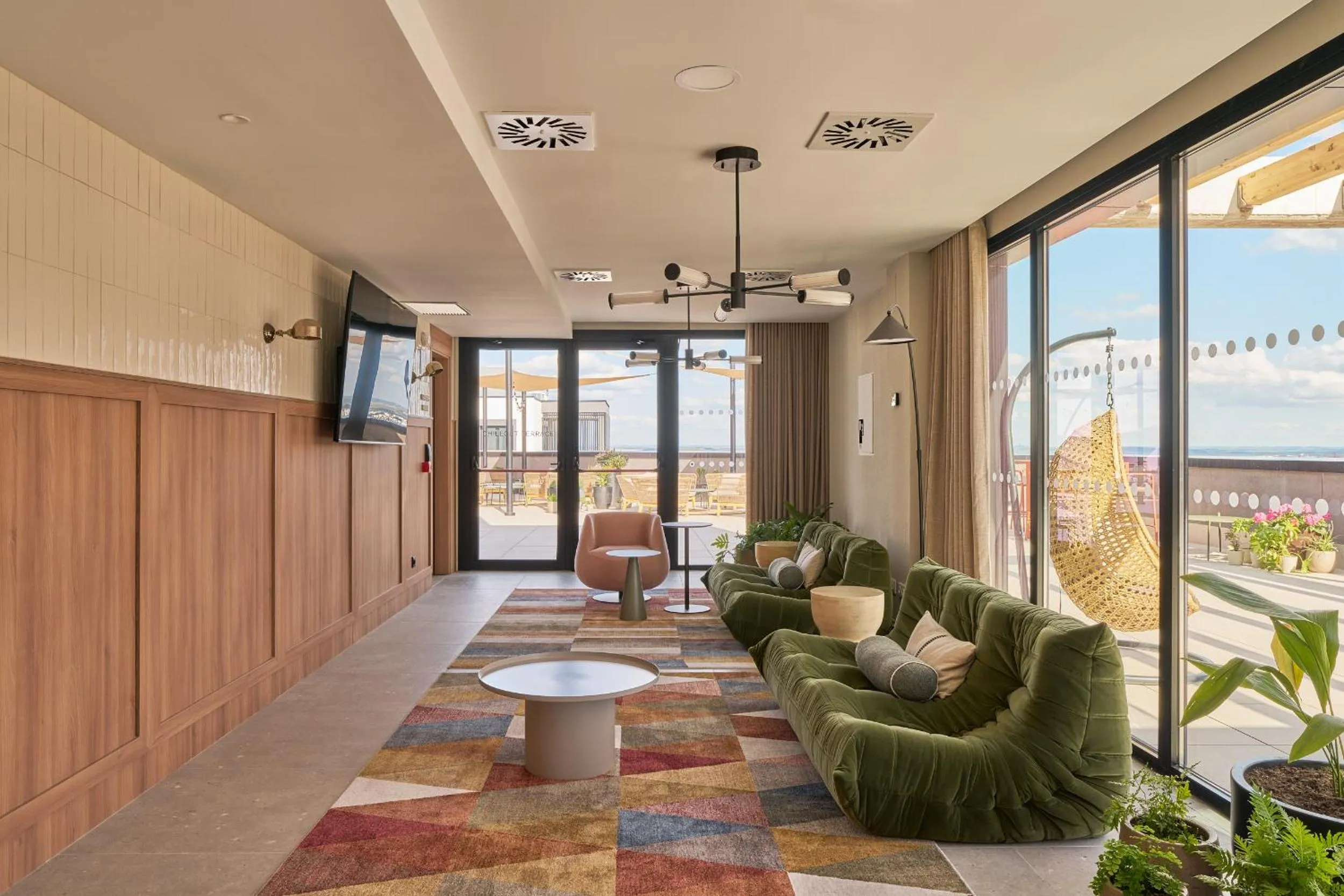 Communal lounge/ TV room in Node Madrid Carabanchel