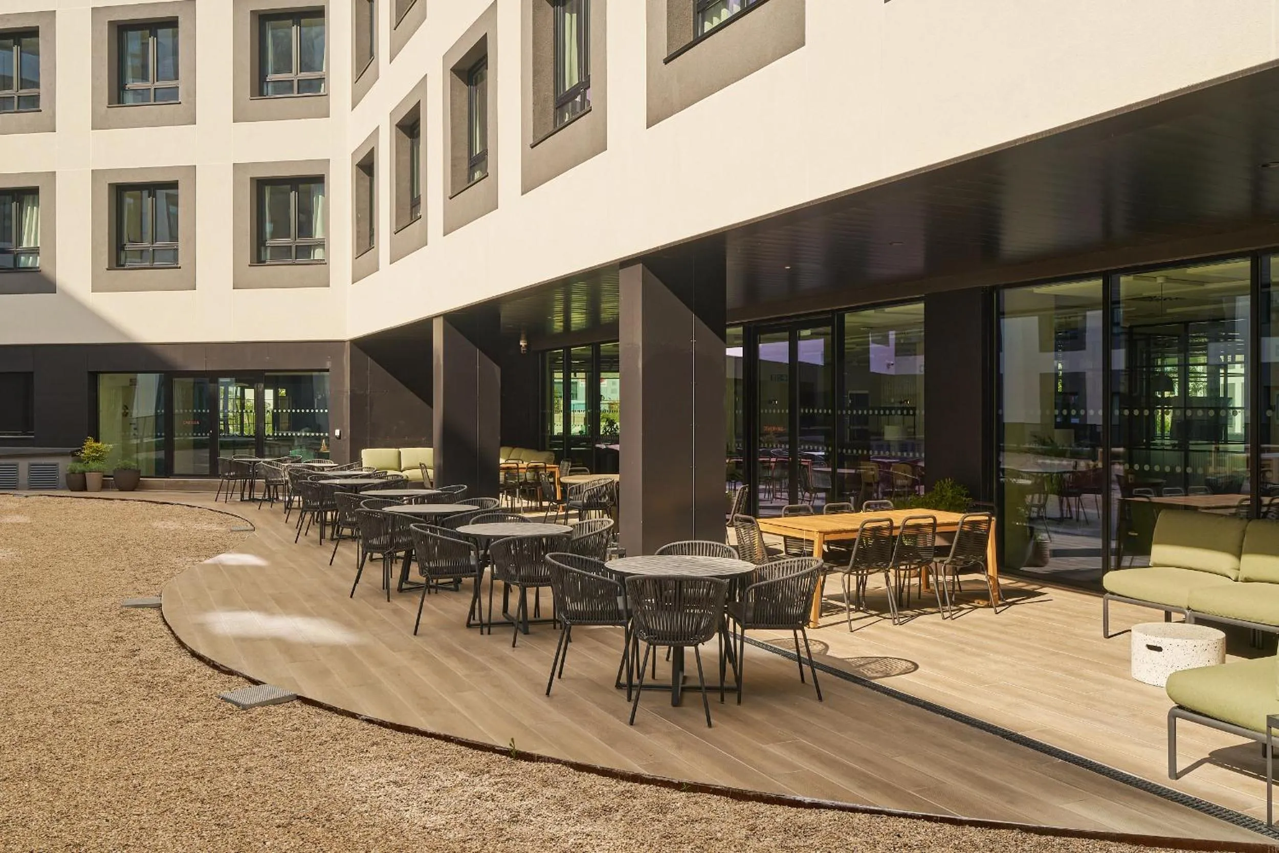 Property building in Node Madrid Carabanchel