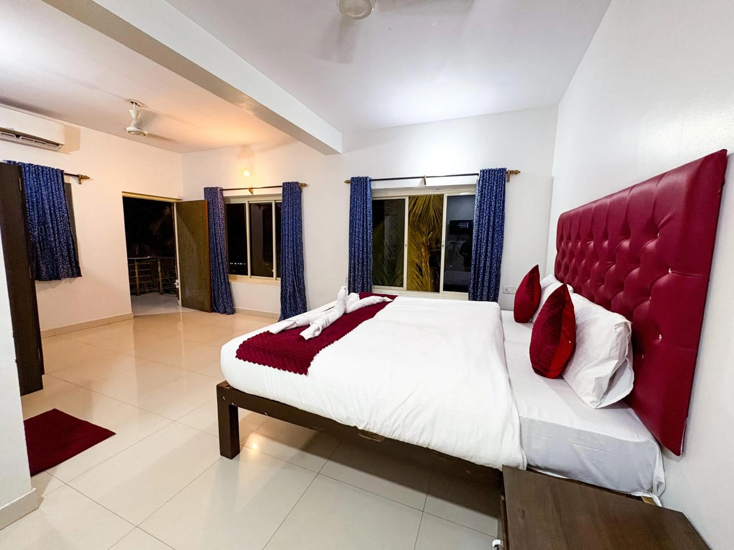 Bed in Noronha Goaxa Inn