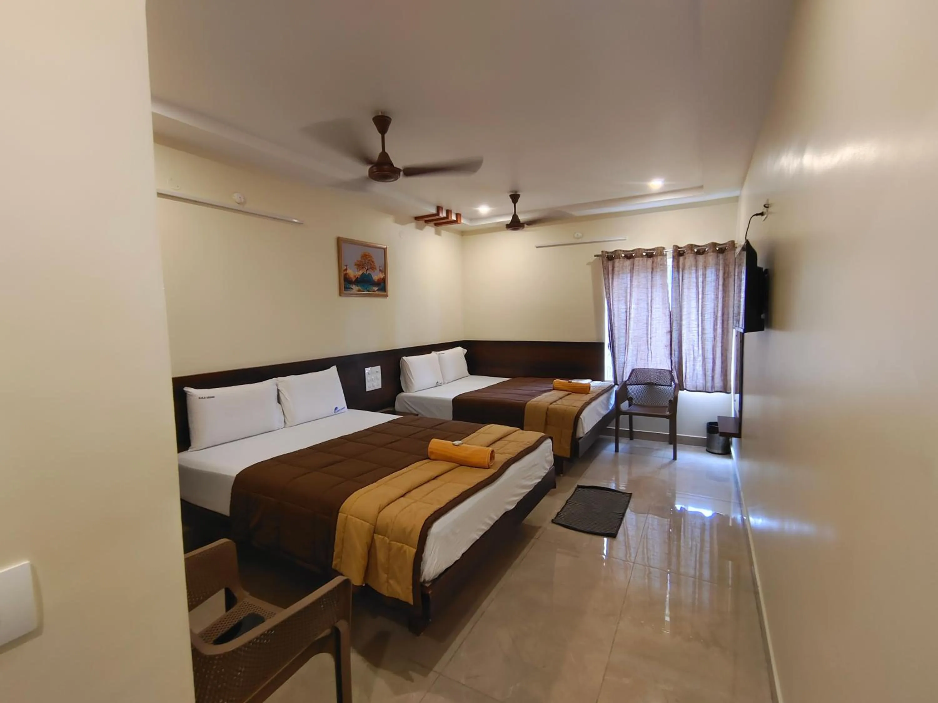 Bed in Hotel DKR Grand