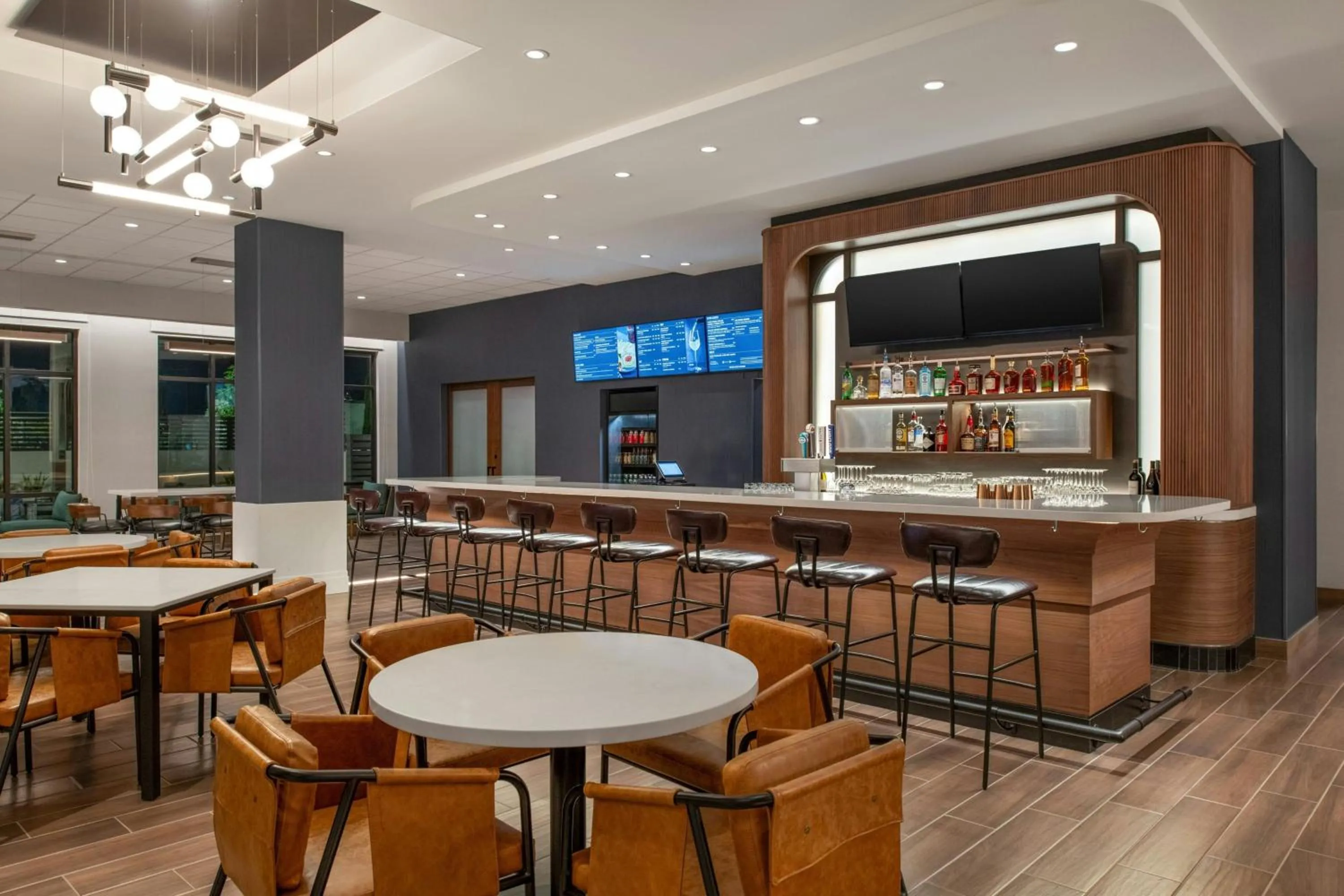 Restaurant/places to eat in Courtyard by Marriott San Bernardino Loma Linda