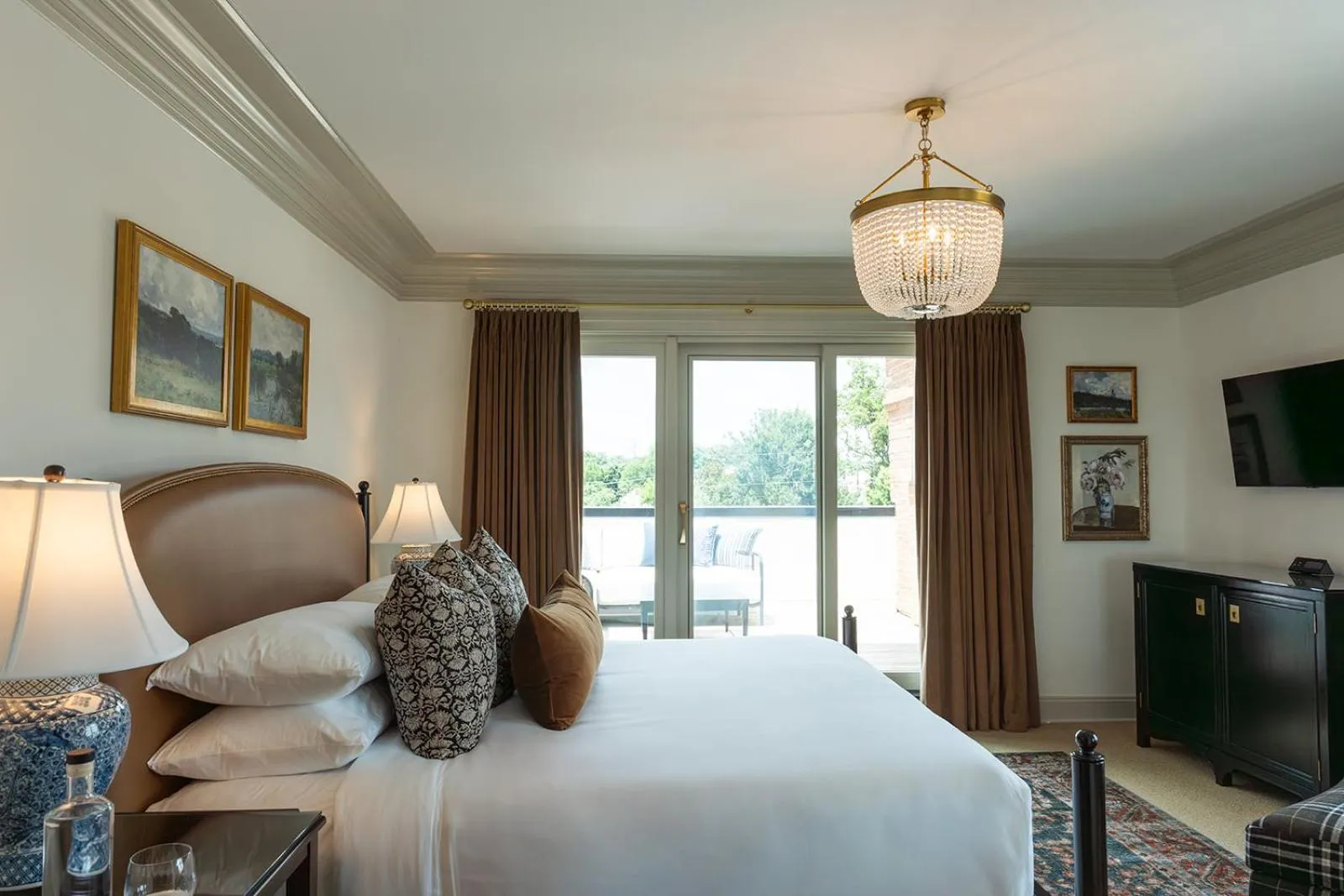 Bedroom, Bed in Hotel Burg