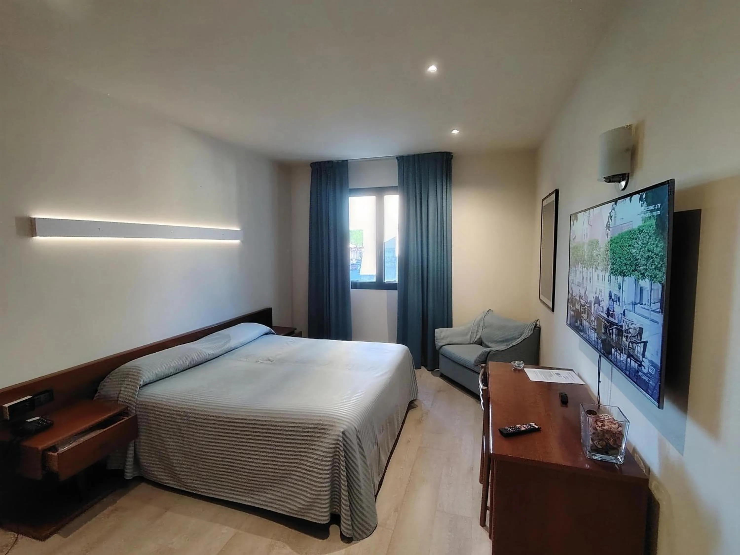 Bed in Albergo Centrale