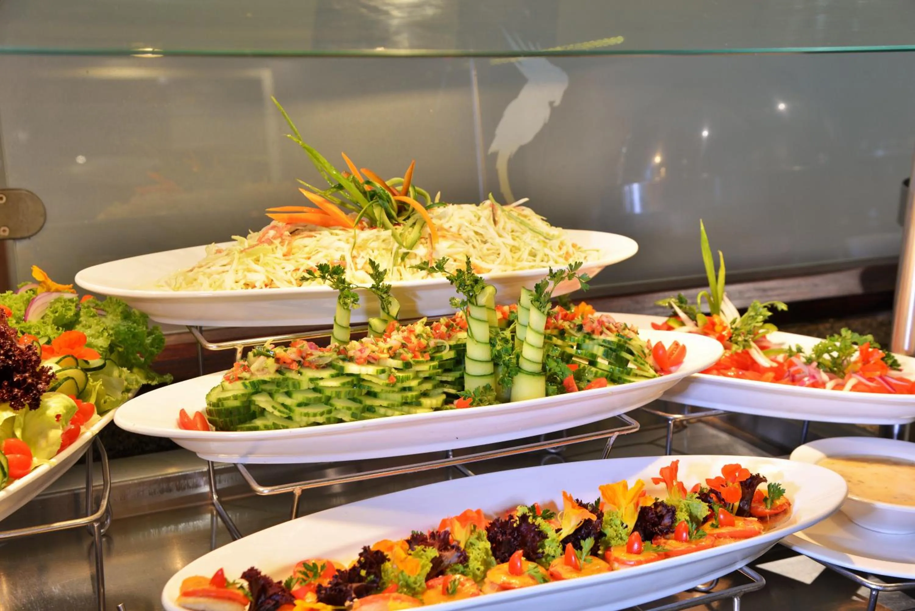 Restaurant/places to eat in Cresta Lodge Harare