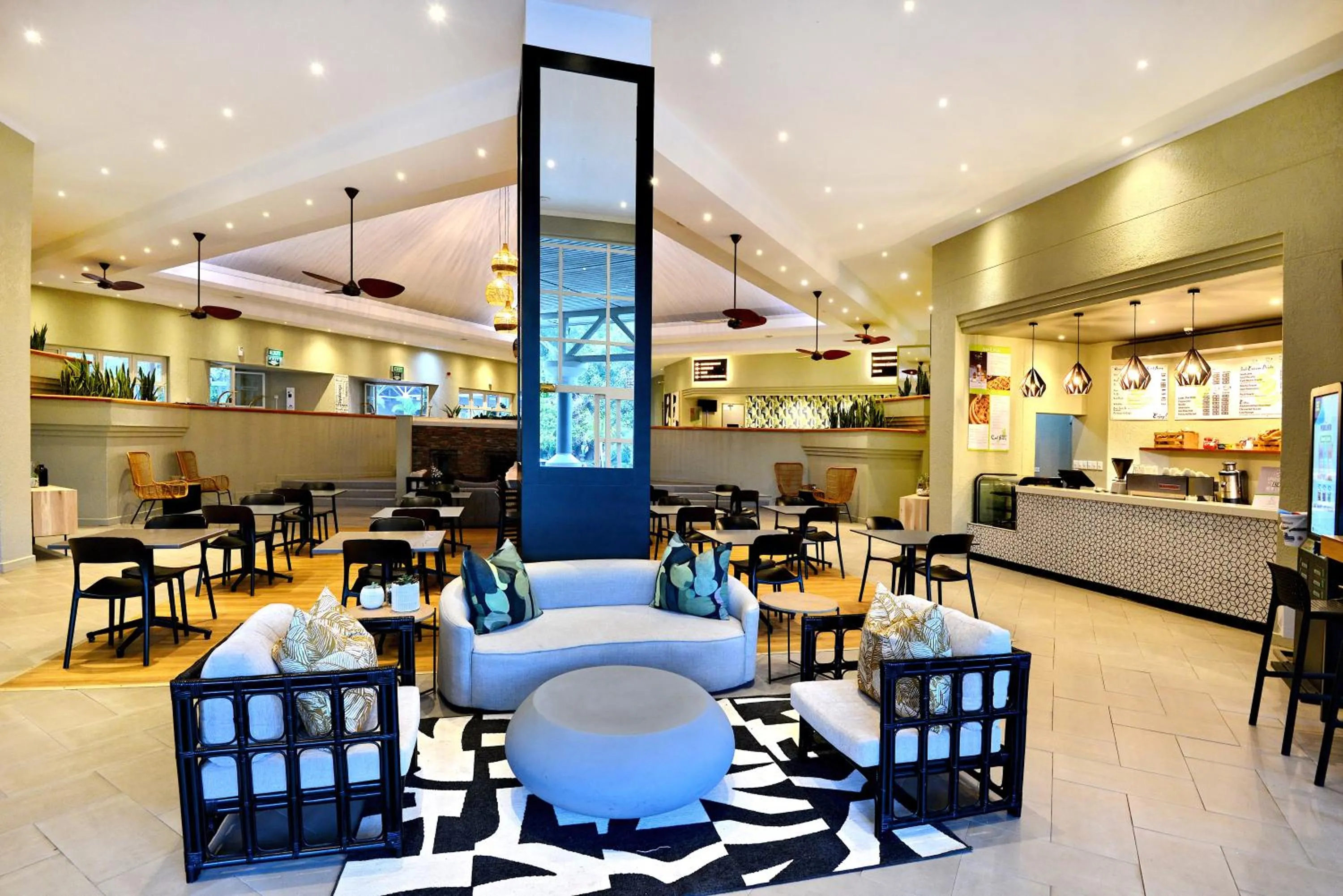 Coffee/tea facilities in Cresta Lodge Harare