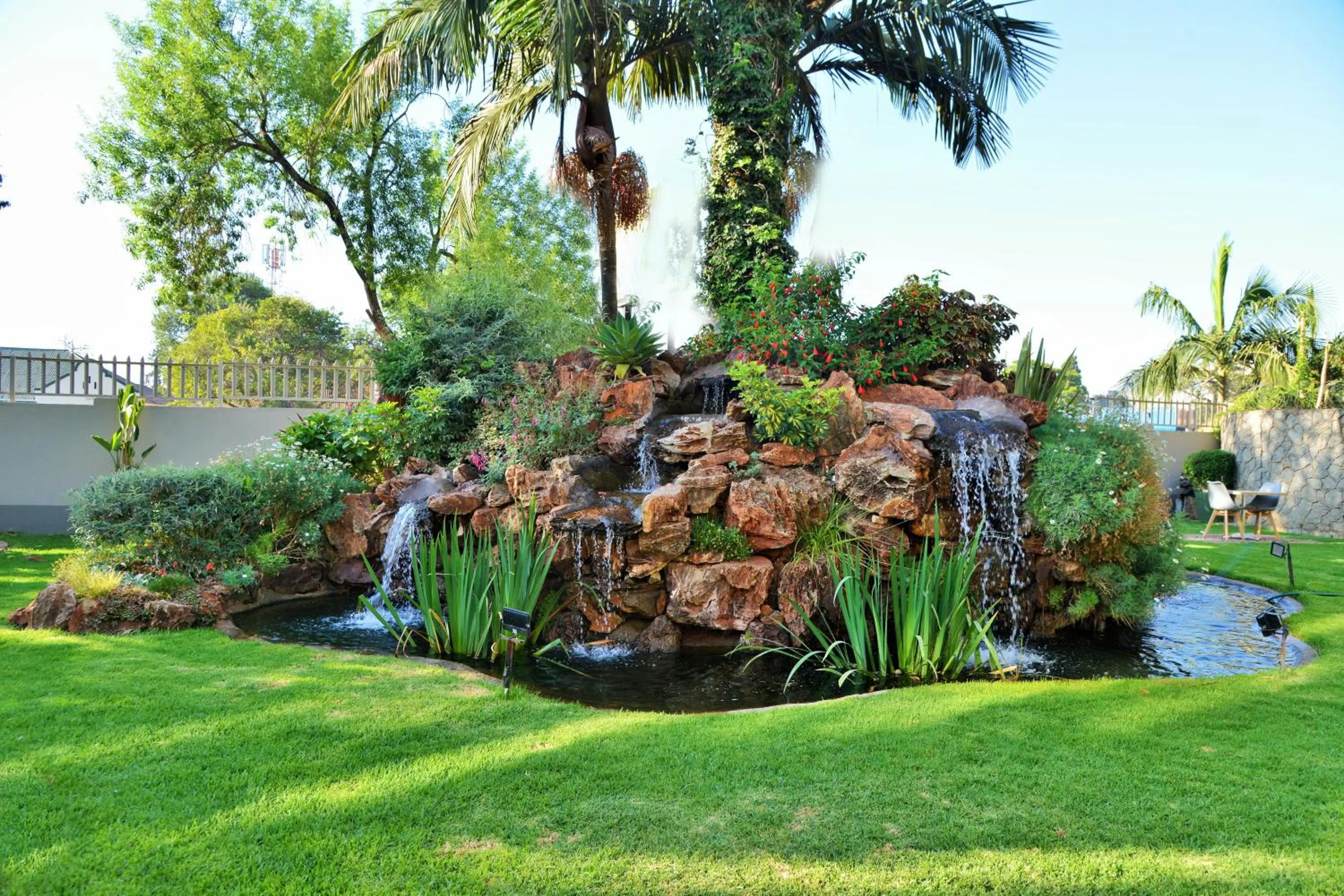 Garden in Cresta Oasis Hotel