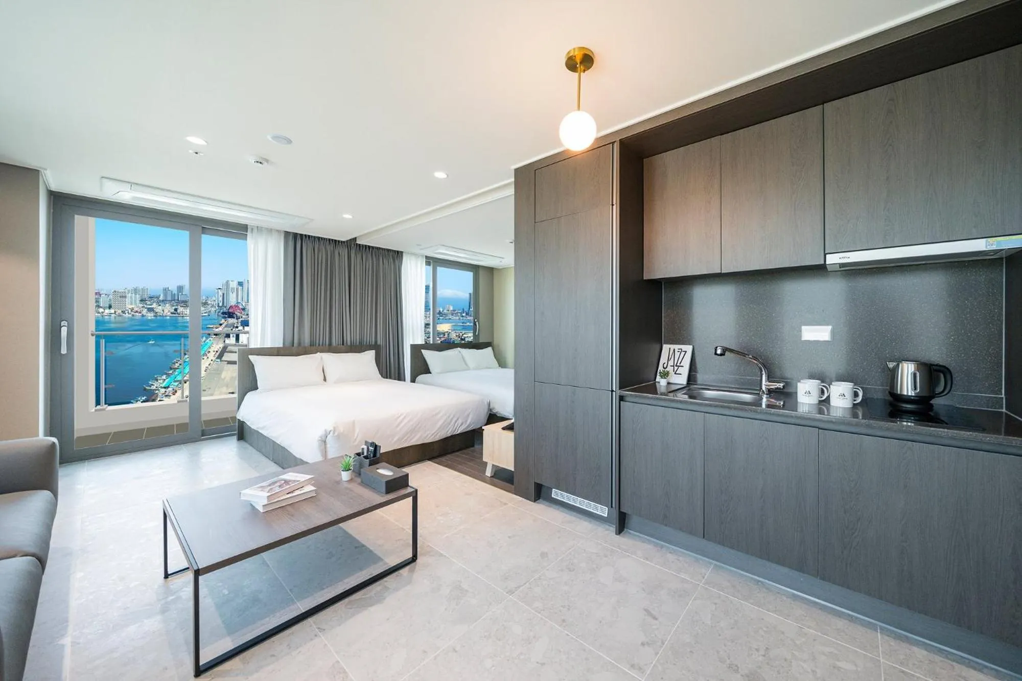 Bed in Sokcho Mari Vista Hotel