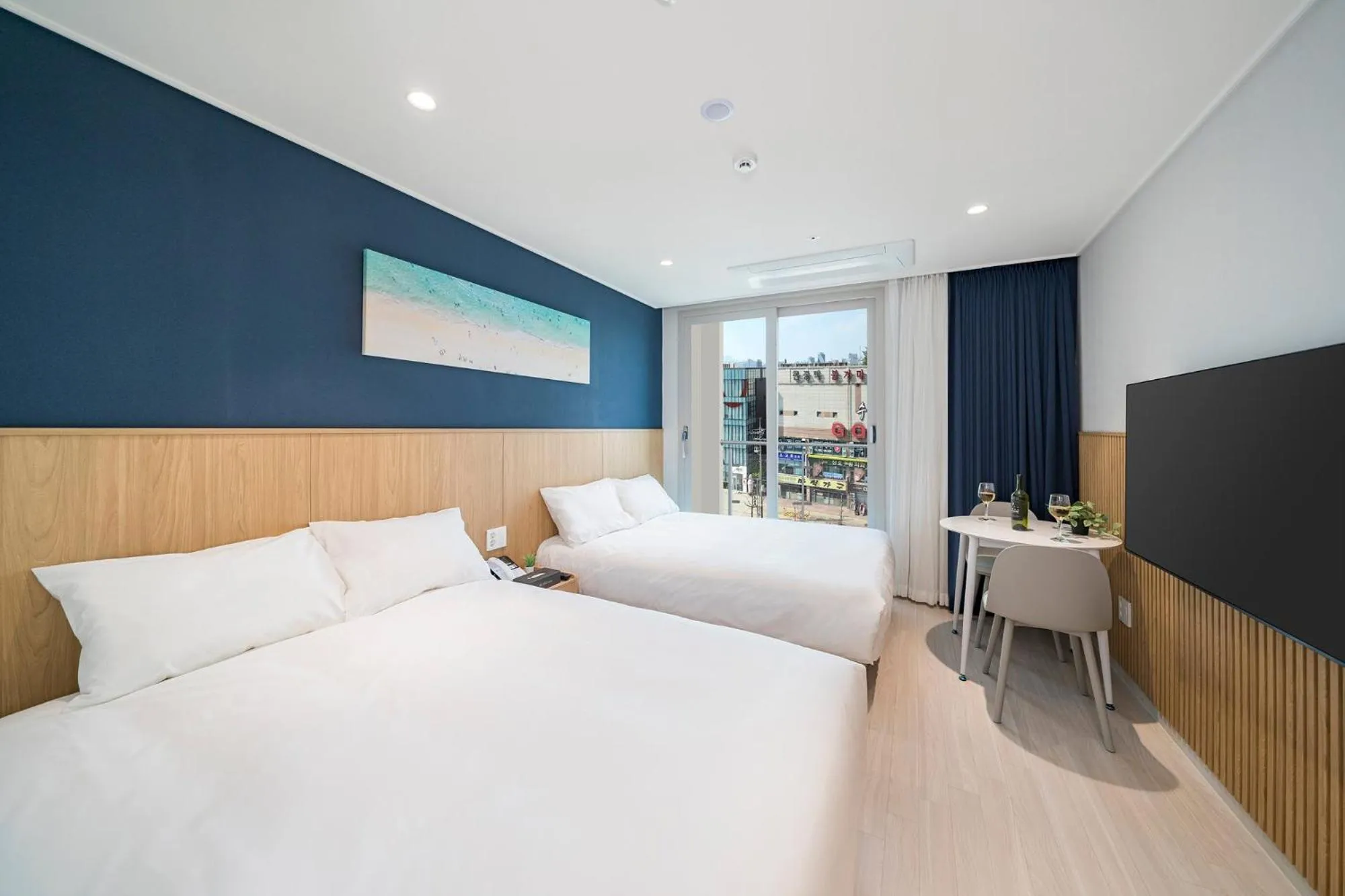 Bed in Sokcho Mari Vista Hotel