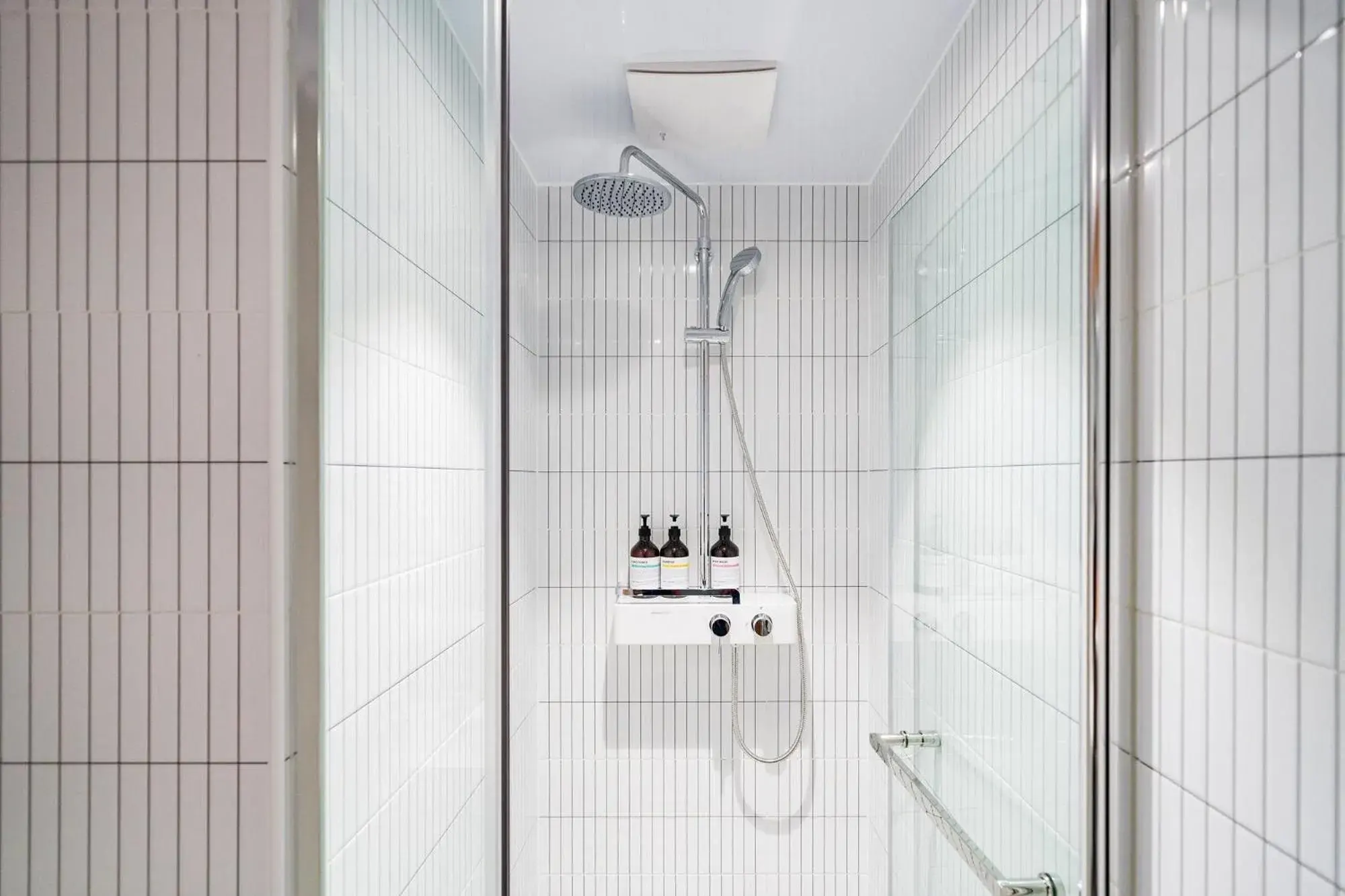 City View Superior Double (No Parking) in Sokcho Mari Vista Hotel City View Superior Double (No Parking) in Sokcho Mari Vista Hotel