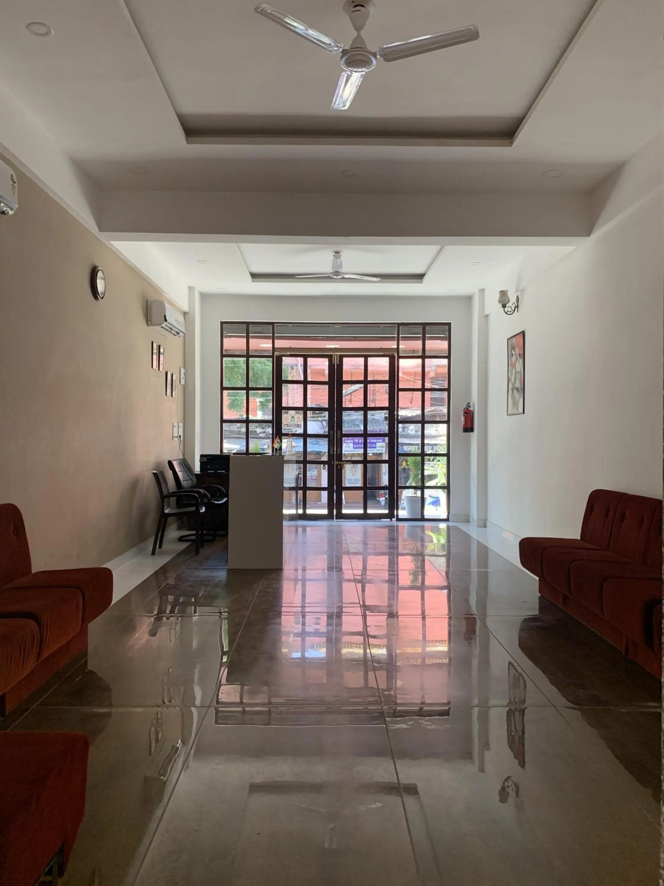 Lobby or reception in Hotel Nikanshvee