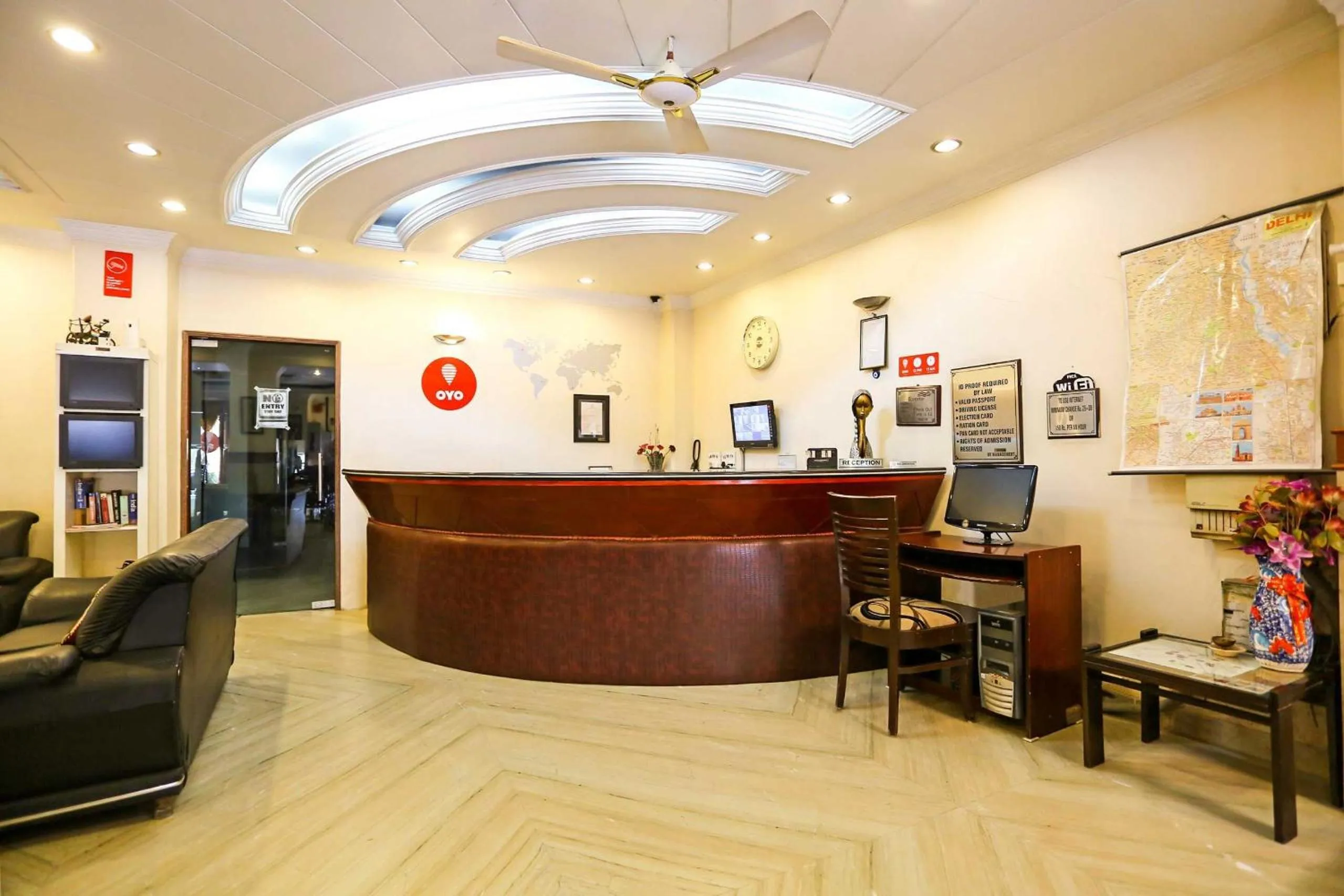 Lobby or reception in Hotel O by OYO Euro Near IGI Airport