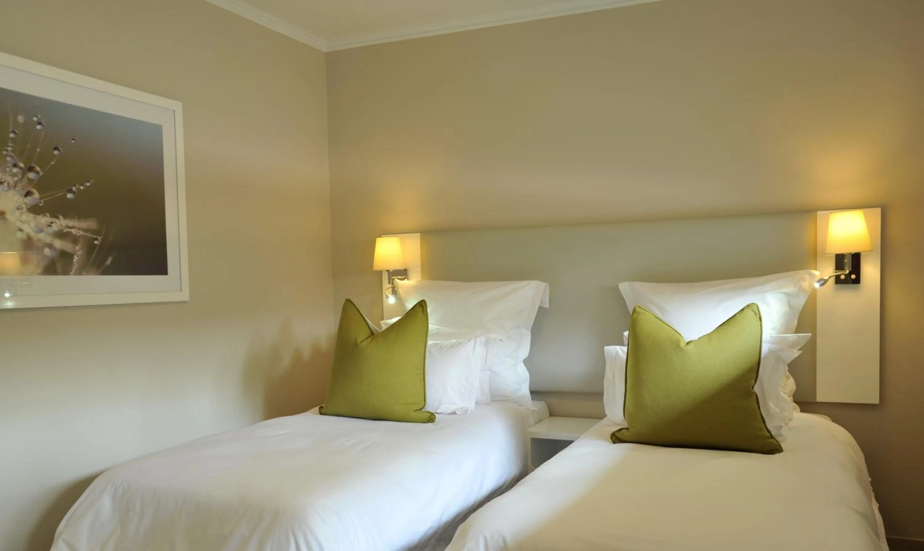 Bed in Cresta Sprayview Victoria Falls