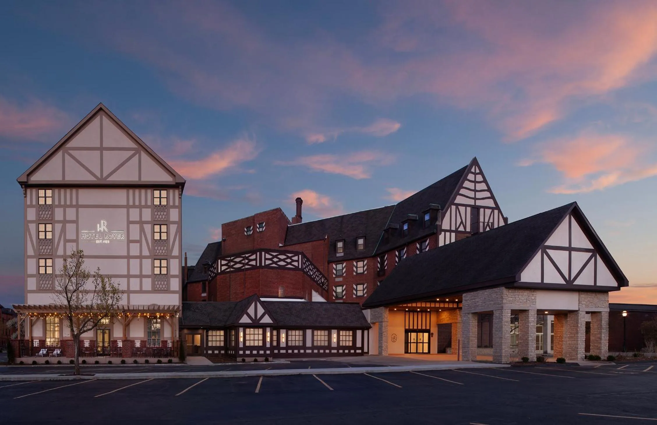 Property building in Hotel Royer Urbana Champaign, Tapestry Collection by Hilton