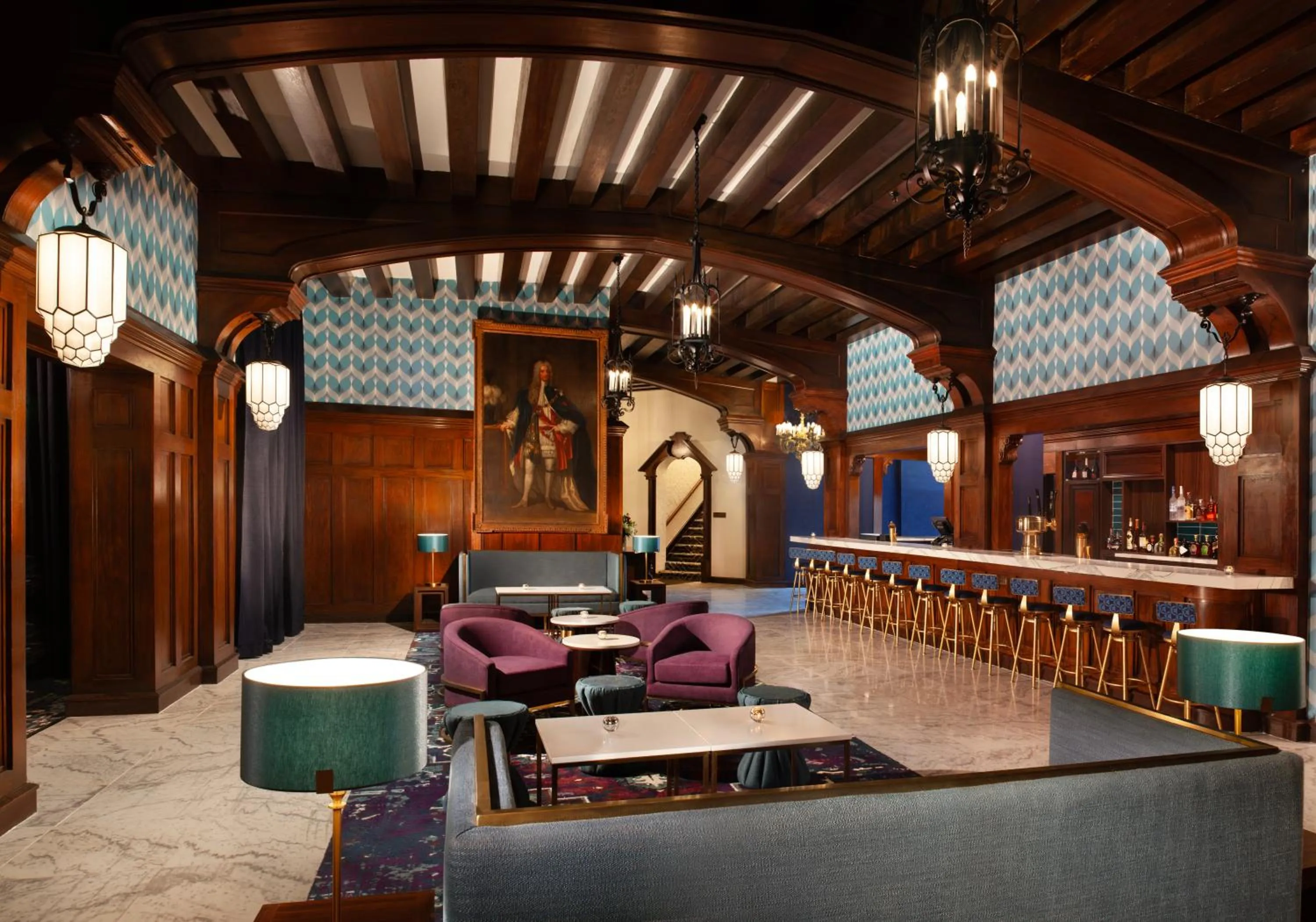 Lounge or bar in Hotel Royer Urbana Champaign, Tapestry Collection by Hilton